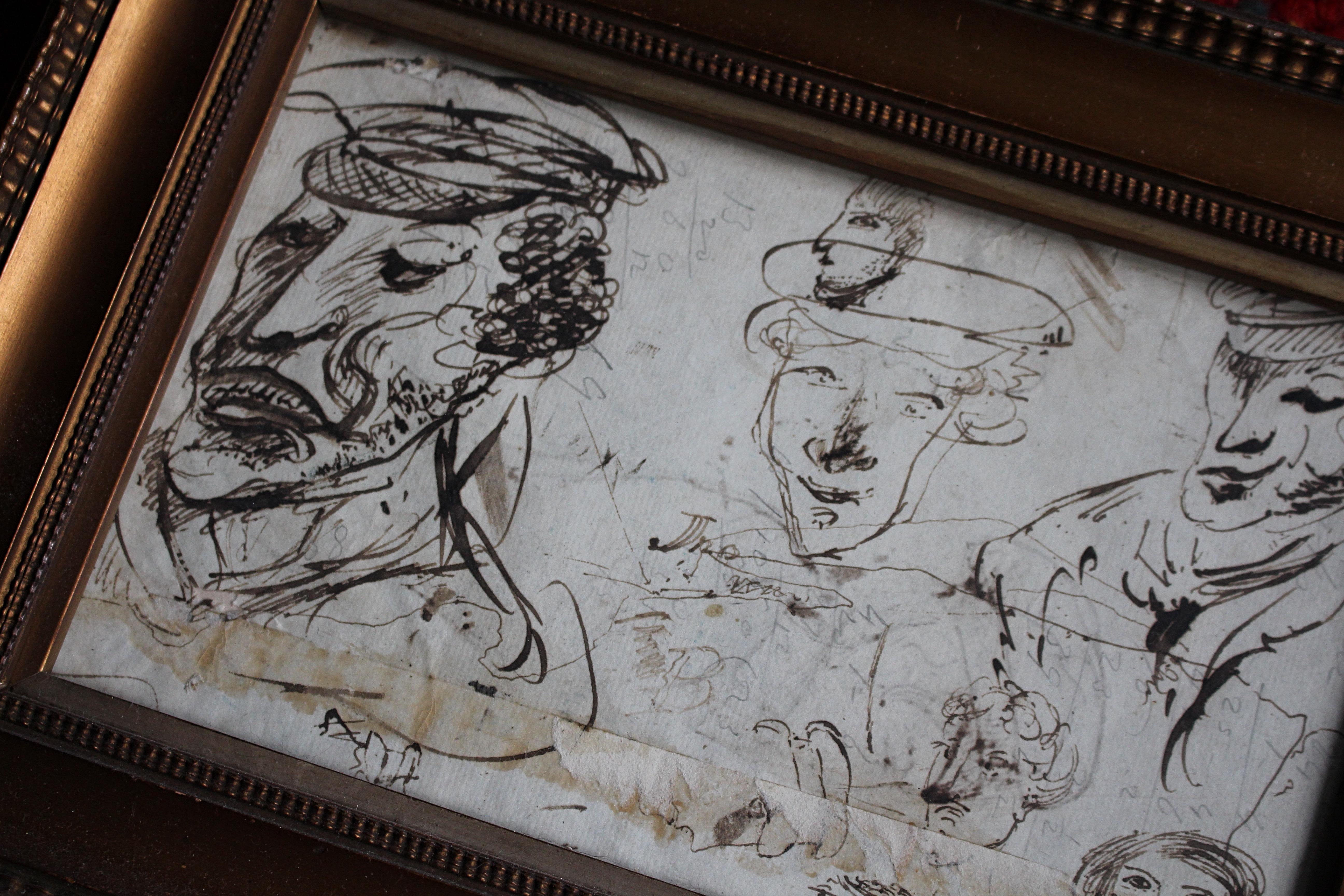 Charmant groupe d'esquisses de portraits sur papier à la plume et au lavis d'encre de la fin du XVIIIe siècle, dans un cadre en bois doré d'époque. 

Quelques chocs et abrasions anciens sur le cadre, des taches et des décolorations liées à l'âge sur