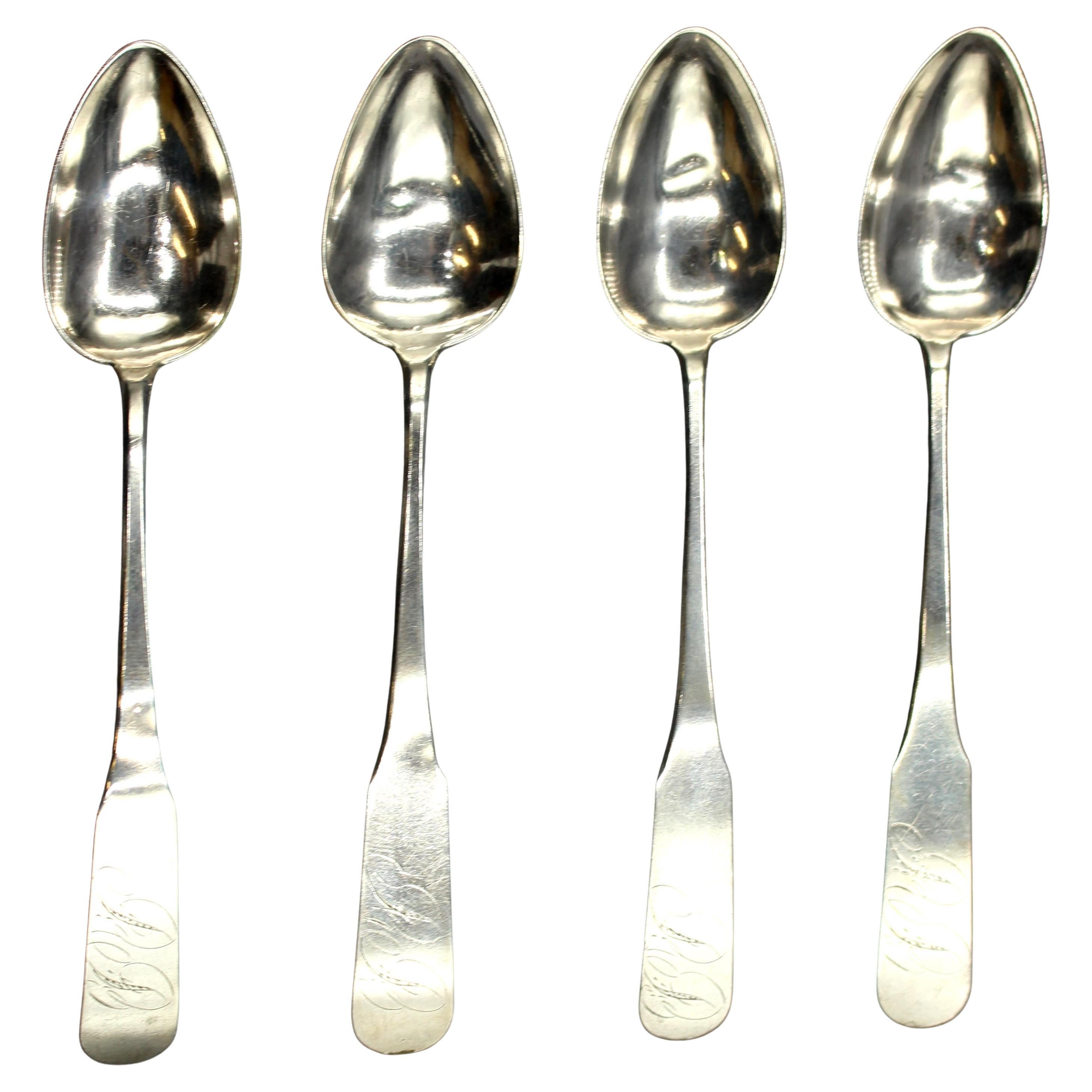 Ensemble de 4 cuillères à thé américaines en argent de Nehemiah B. Bassett, datant d'environ 1795-1800