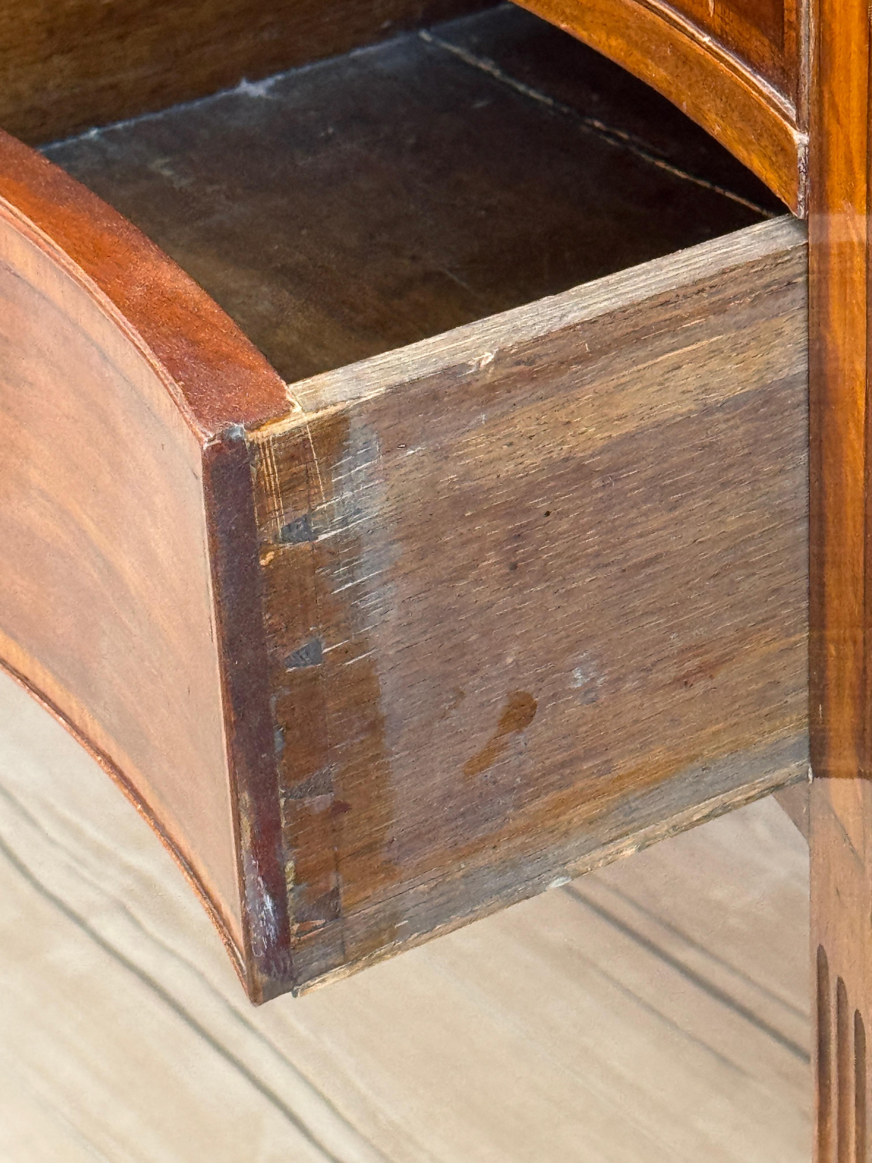 Circa 1795 George III Satinwood Banded Mahogany Sideboard With Serpentine Top For Sale 6