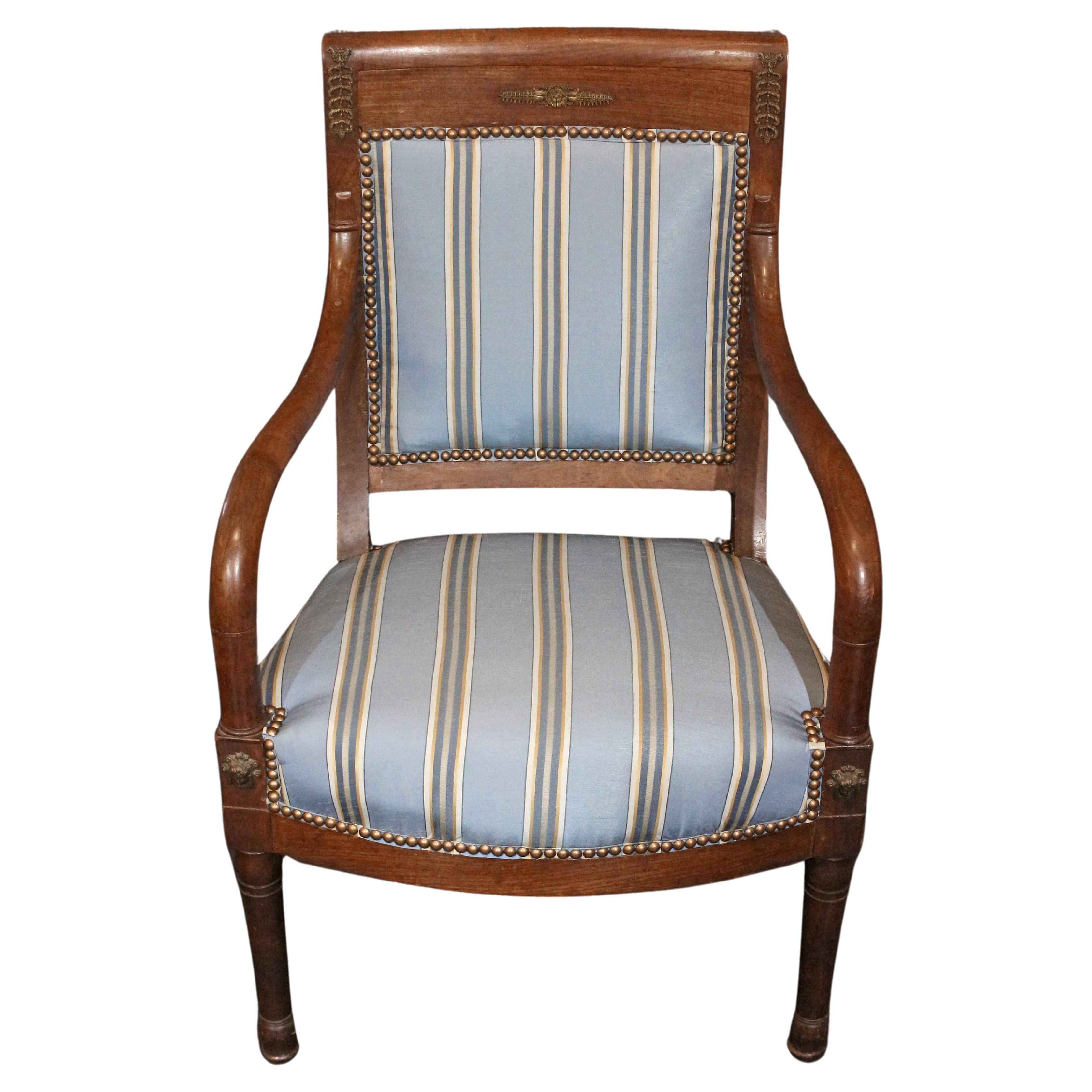 Circa 1800-1815 French Directoire to Empire Period Fauteuil For Sale