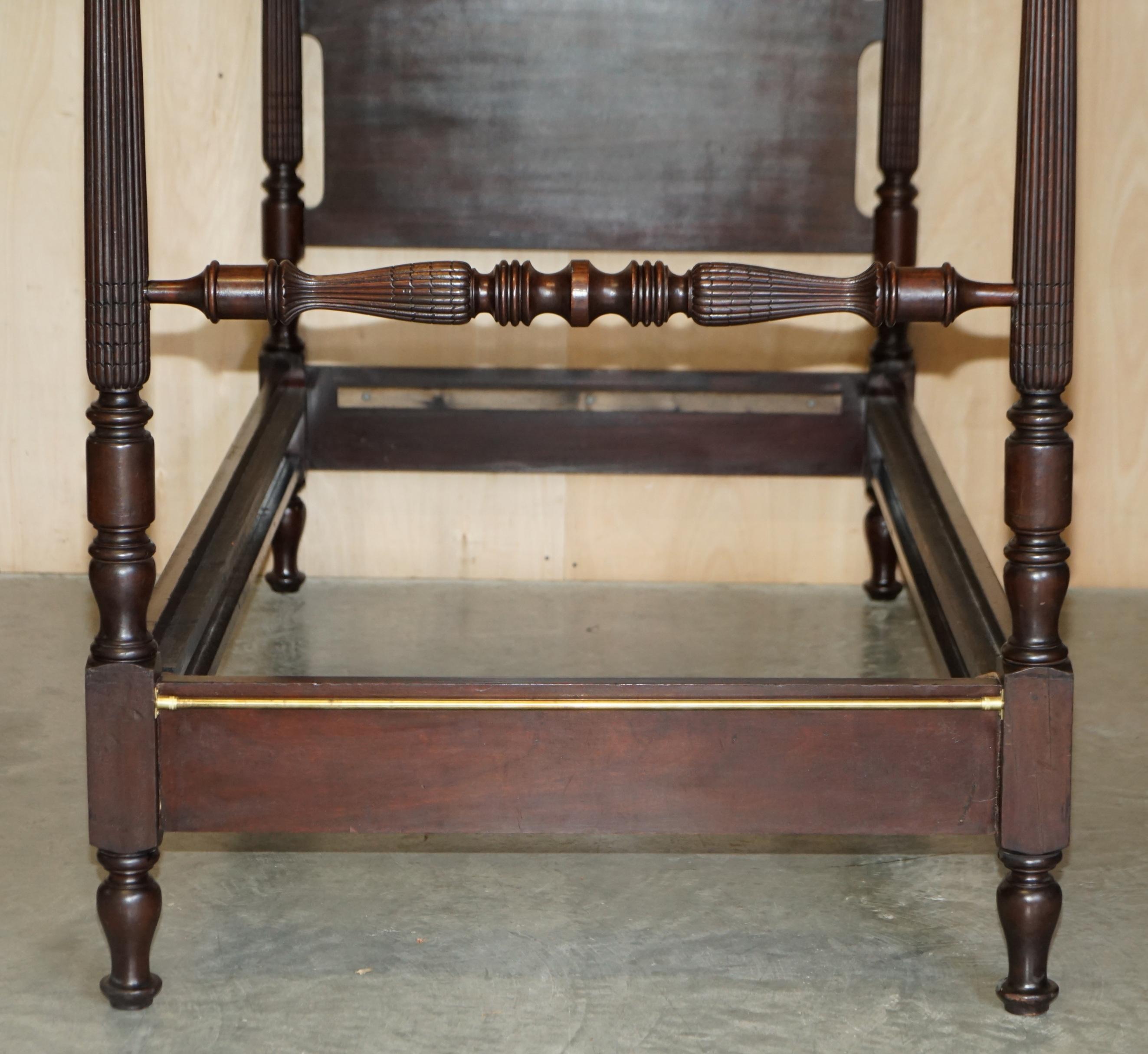Early 19th Century Circa 1800 American Federal Hardwood Four Poster Bed Frame with Carved Pillars For Sale