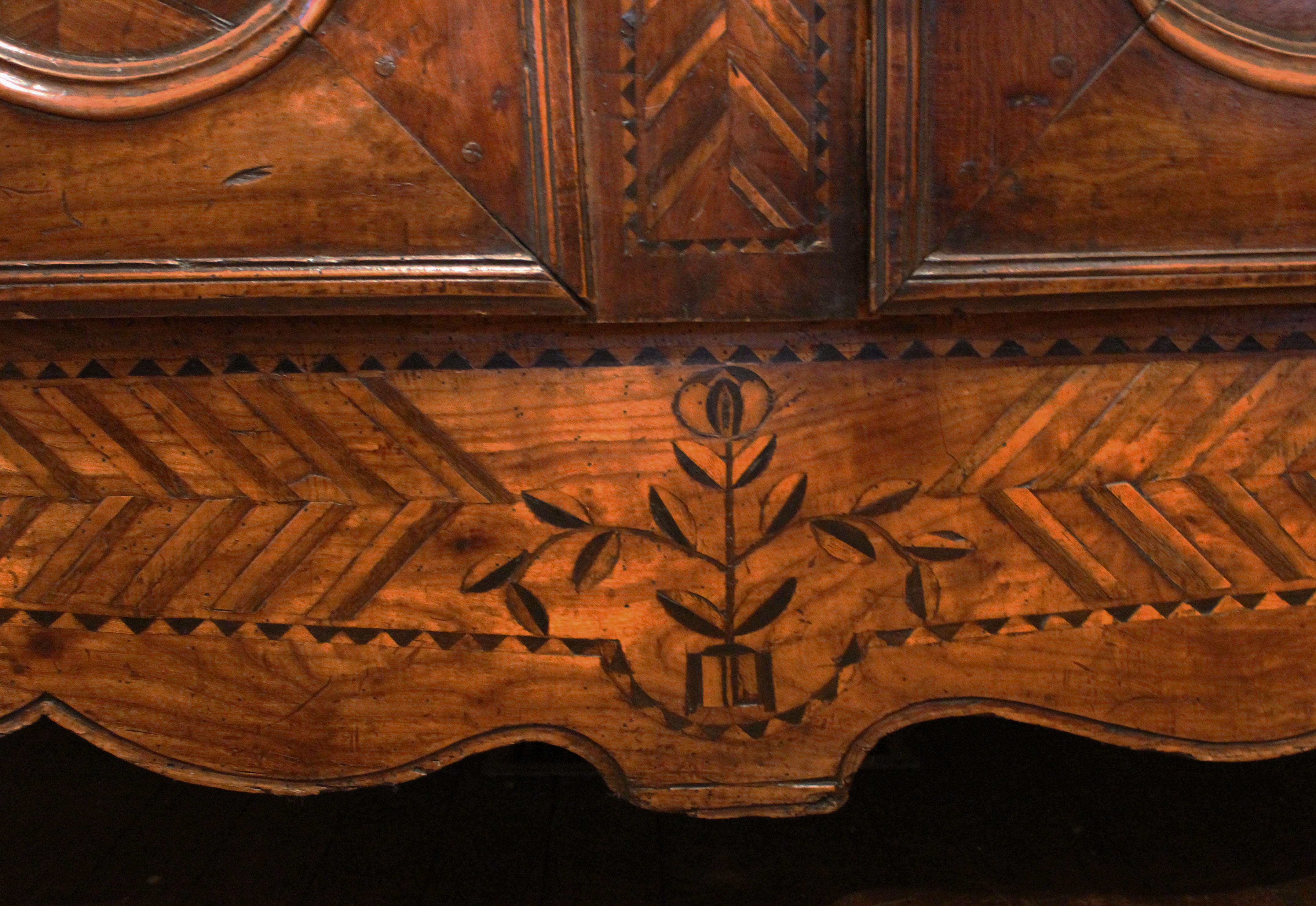 Circa 1800 Cherry and Chestnut French Armoire In Good Condition In Chapel Hill, NC