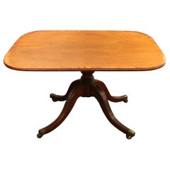 Circa 1800 English Georgian Tilt-Top Breakfast Table