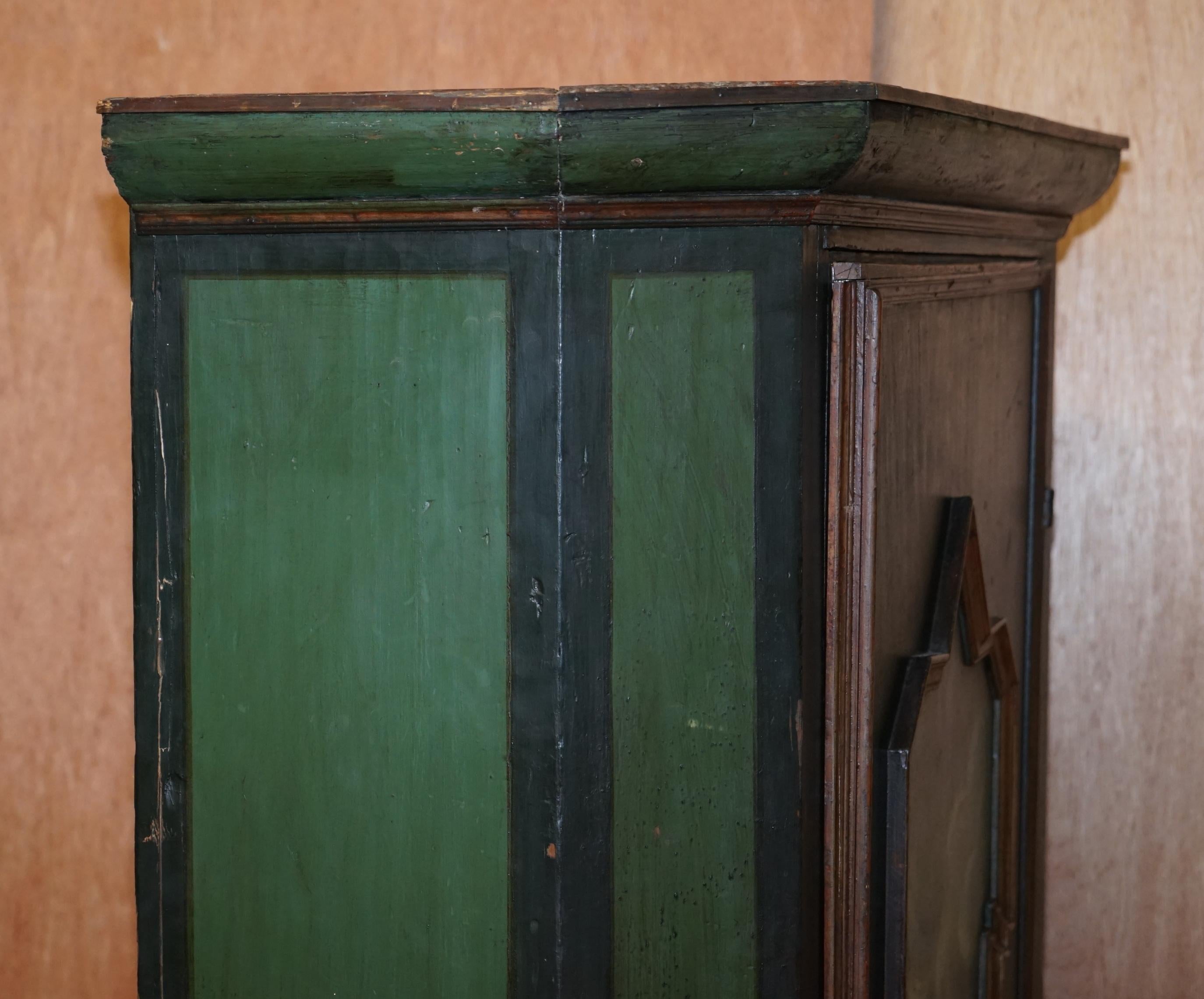 Circa 1800 Hand Painted Green Swedish Hall or Pot Cupboard Wardrobe Musical Deco For Sale 9