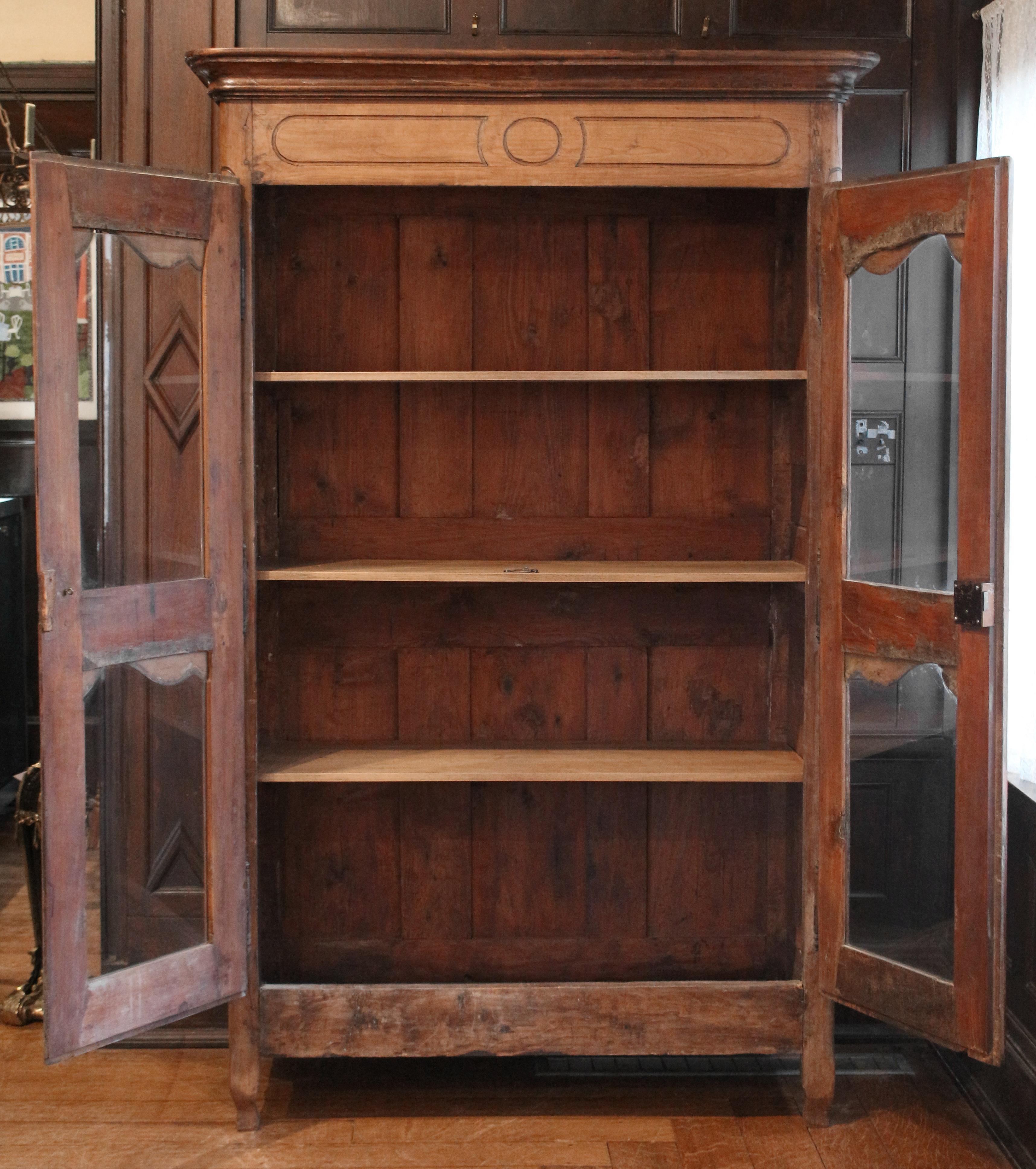 Circa 1800 Norman French Armoire Bibliotheque In Good Condition In Chapel Hill, NC