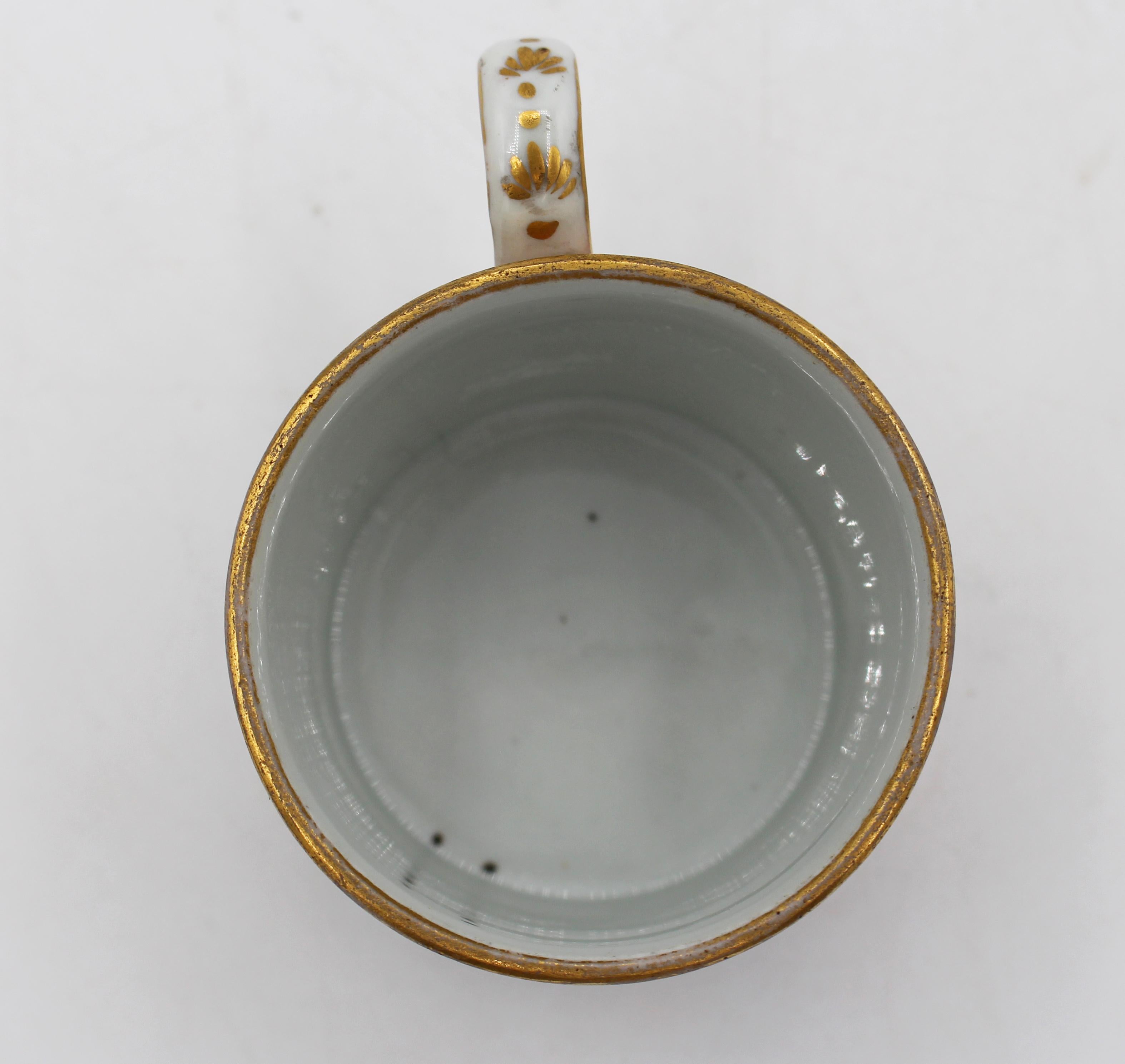 CIRCA 1800 Old Paris Porcelain (oder Kpm) Kaffeetasse & Untertasse (19. Jahrhundert) im Angebot