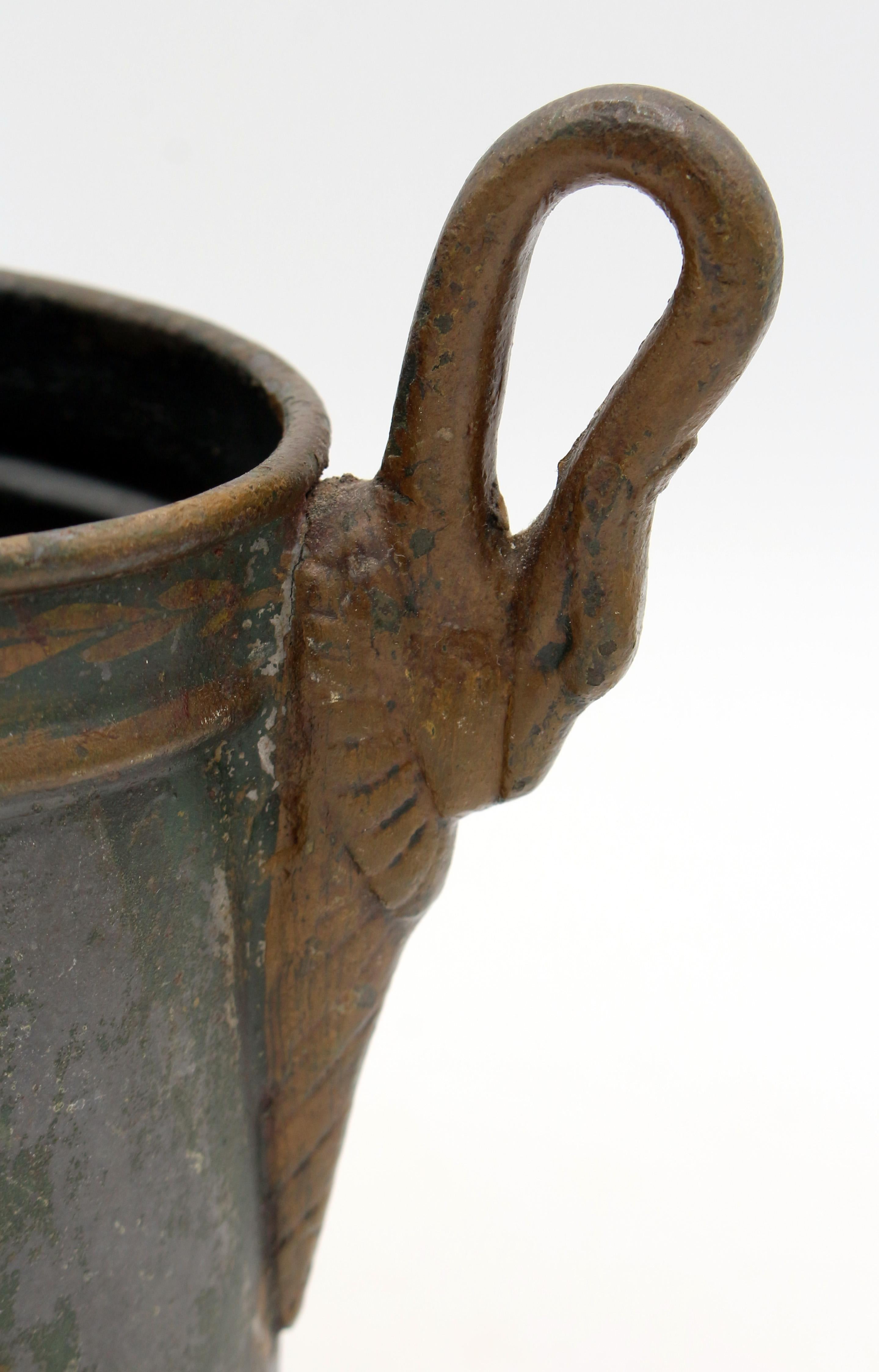 Inizio XIX secolo CIRCA 1815 Cachepot o Jardiniere ovale francese in tiglio in vendita