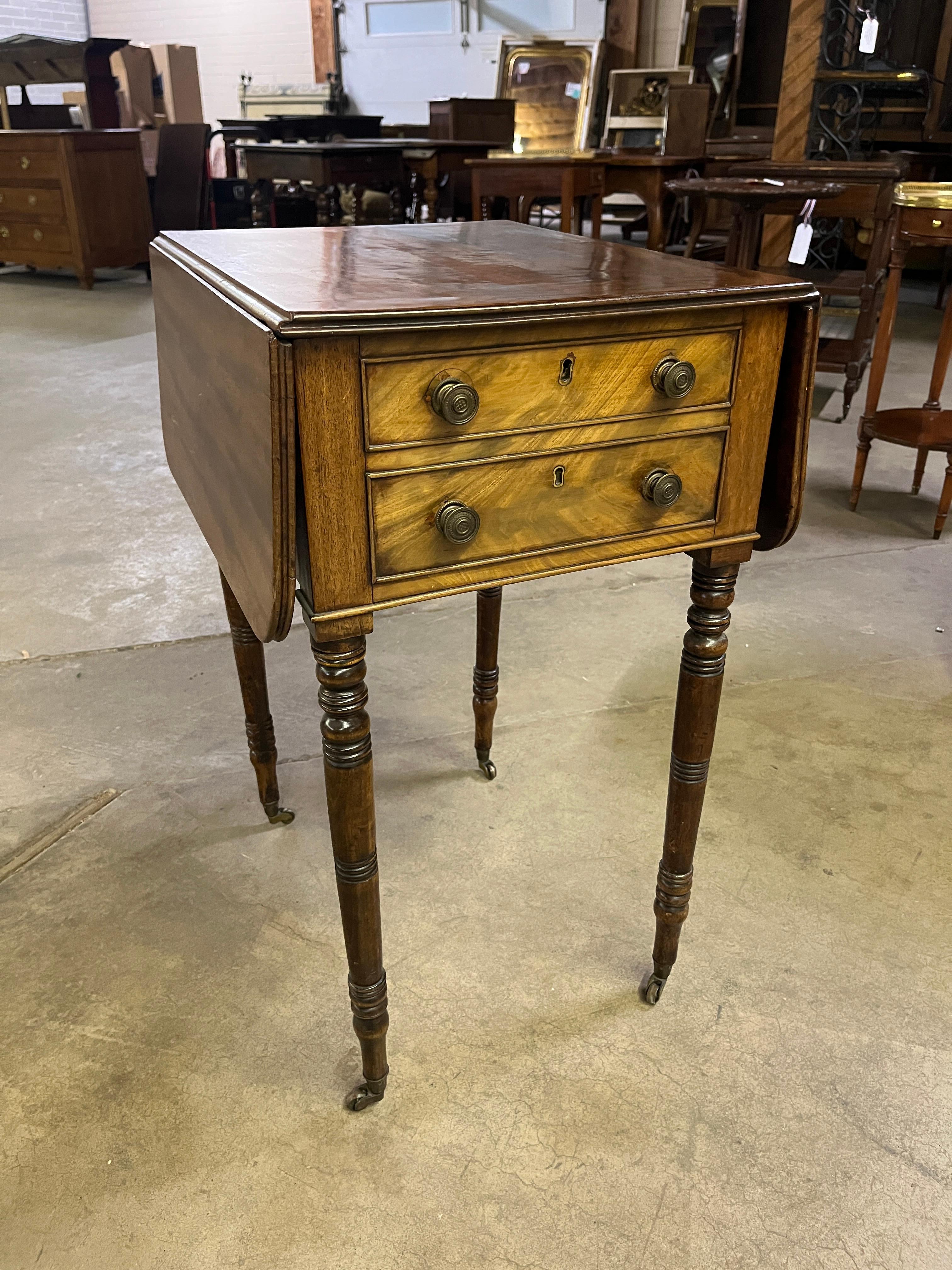 French Circa 1820 English Mahogany Regency Table For Sale