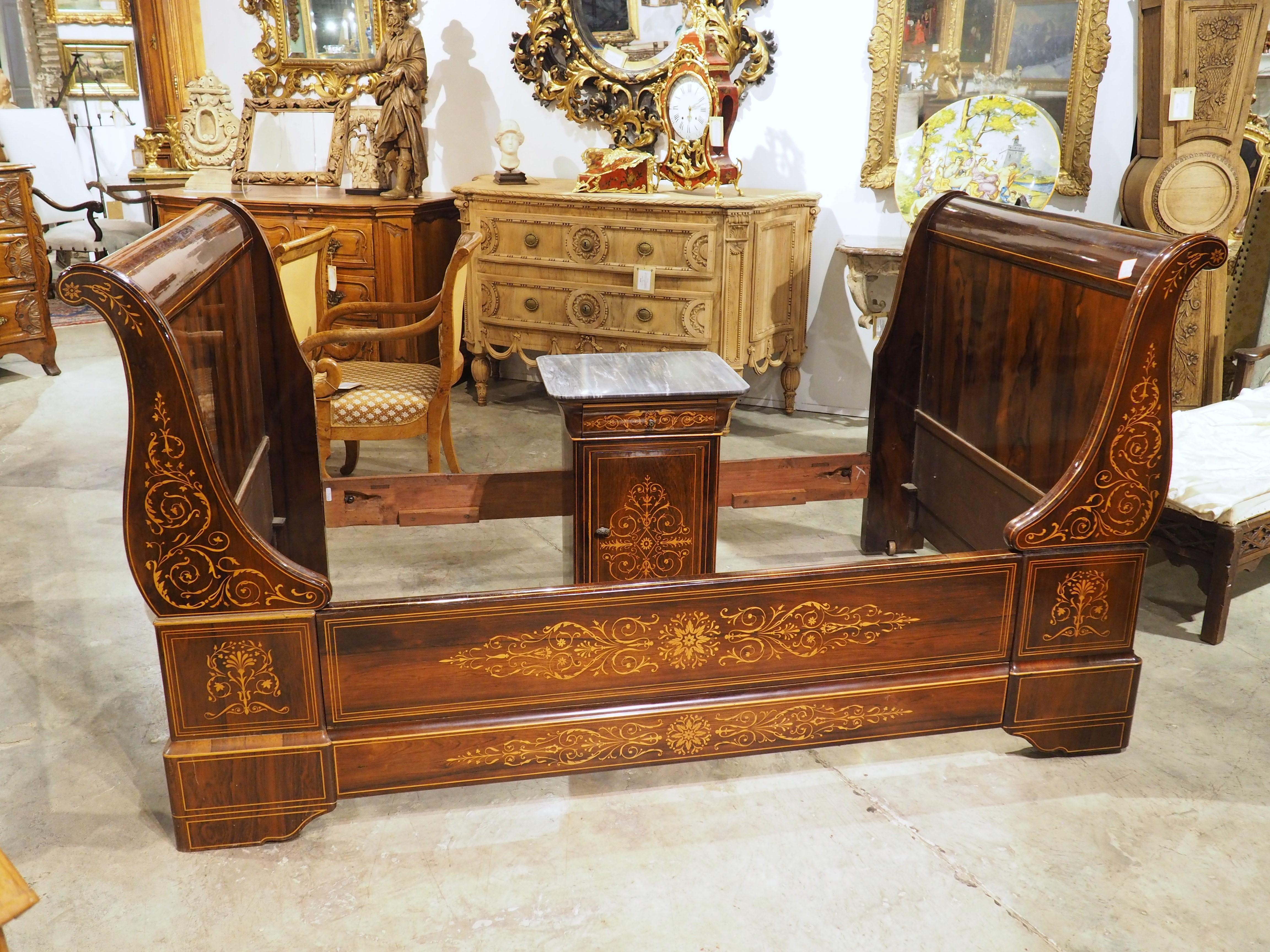 Circa 1820 French Sleigh Bed and Chevet Side Table with Sycamore Inlay For Sale 3