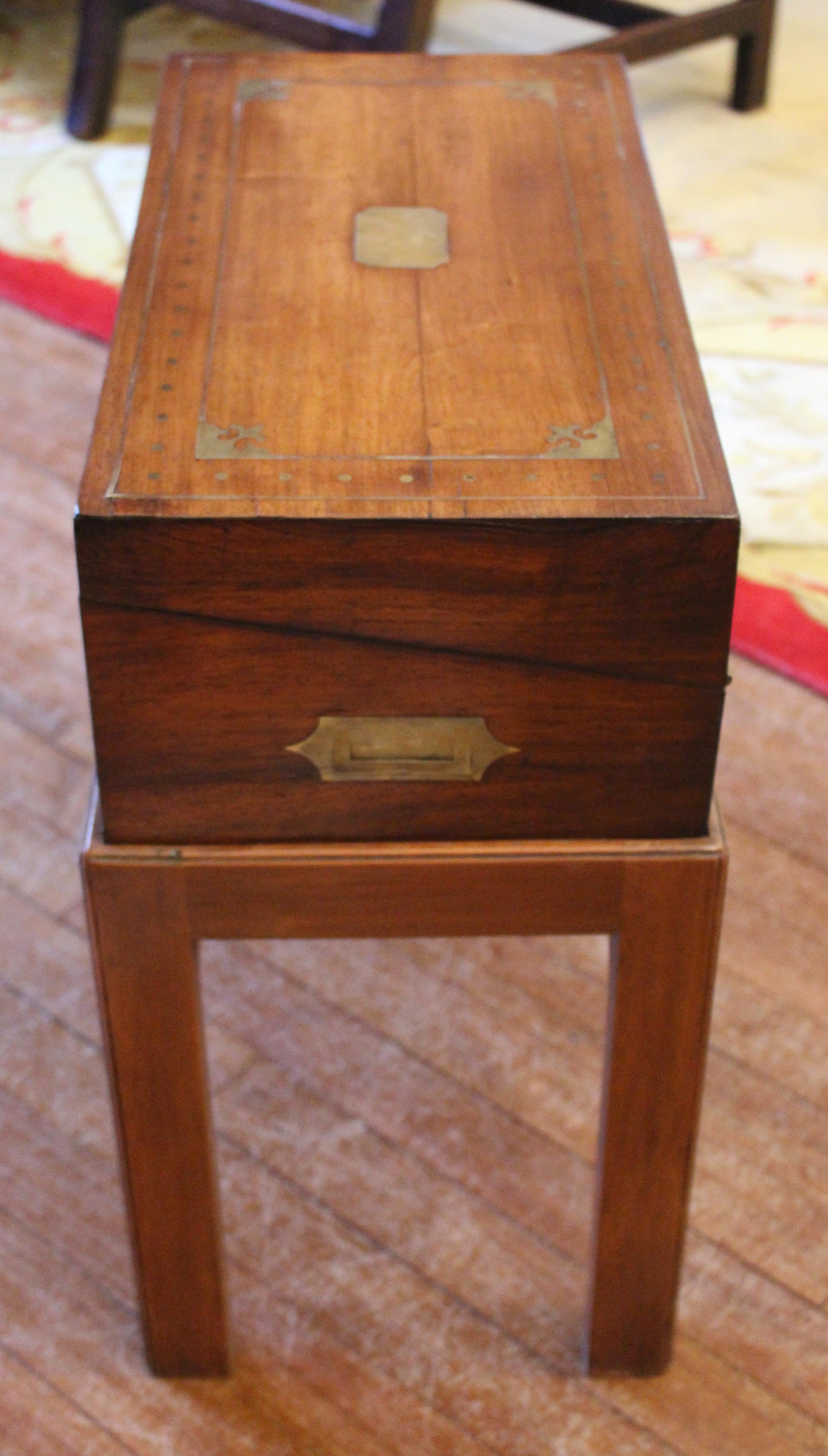 Circa 1820s English Lap Desk Box on Custom Stand In Good Condition In Chapel Hill, NC