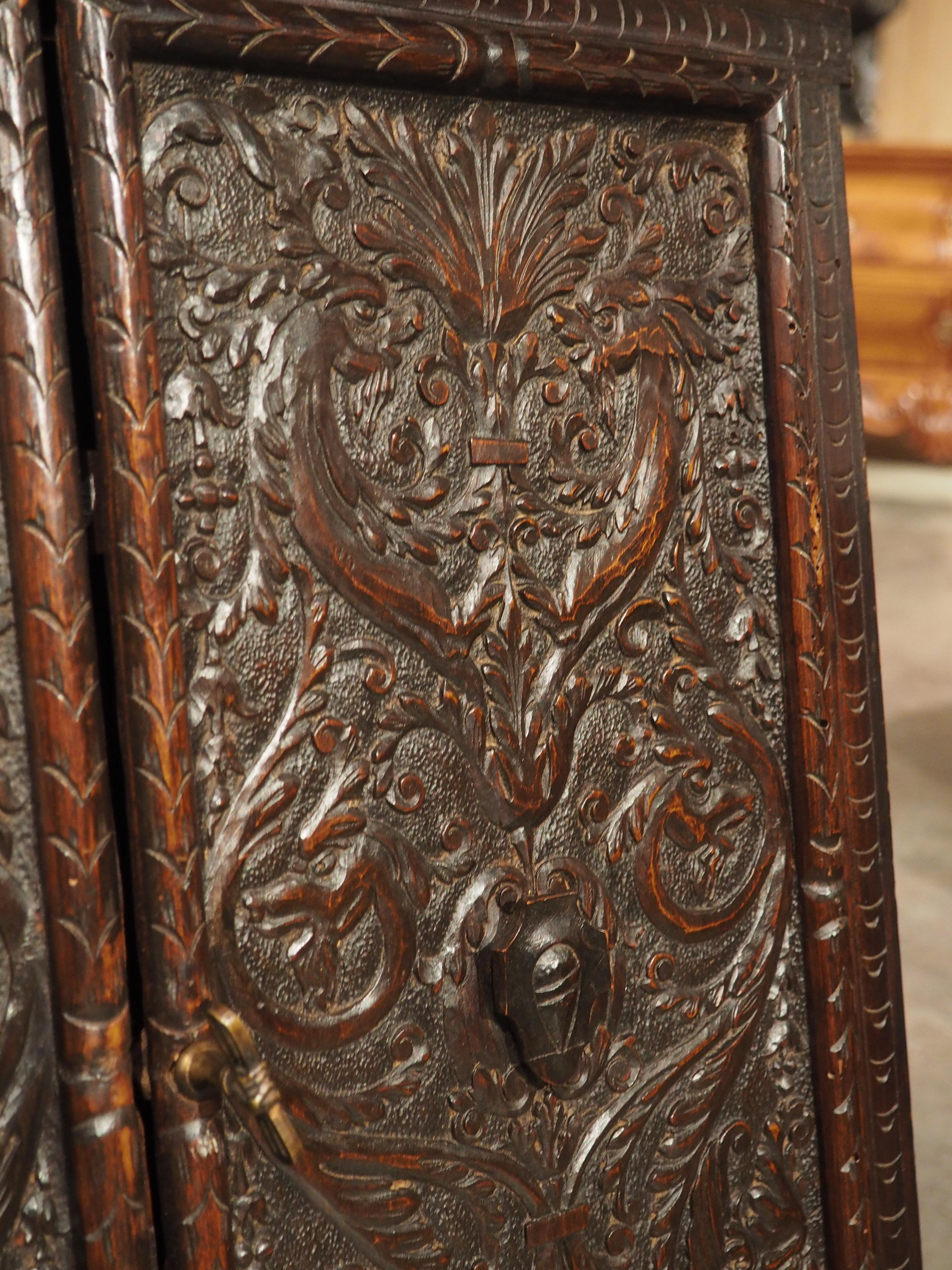 Circa 1830, Italian, Walnut Wood Wall Cabinet in the Renaissance Style For Sale 7