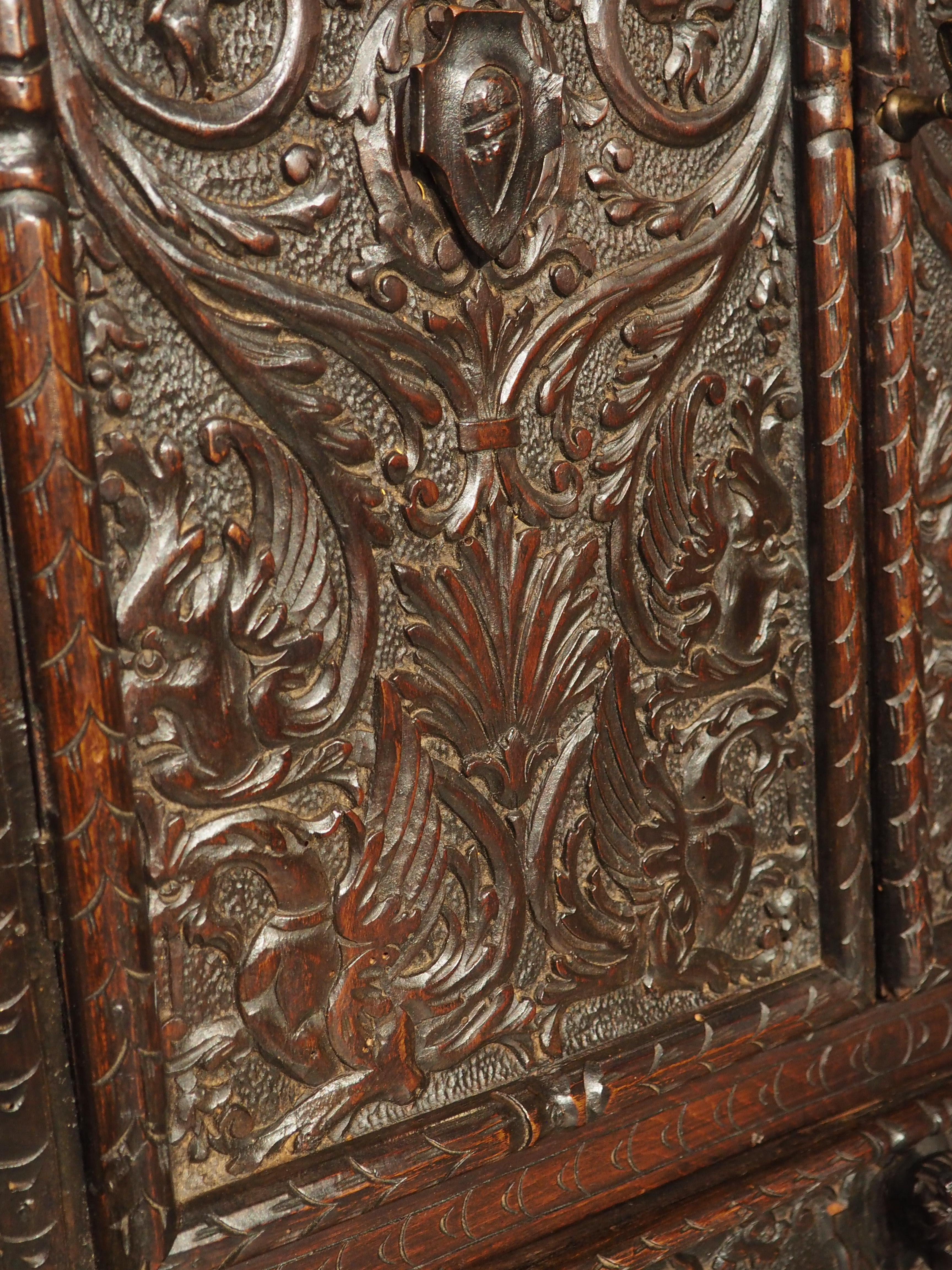 Circa 1830, Italian, Walnut Wood Wall Cabinet in the Renaissance Style For Sale 8