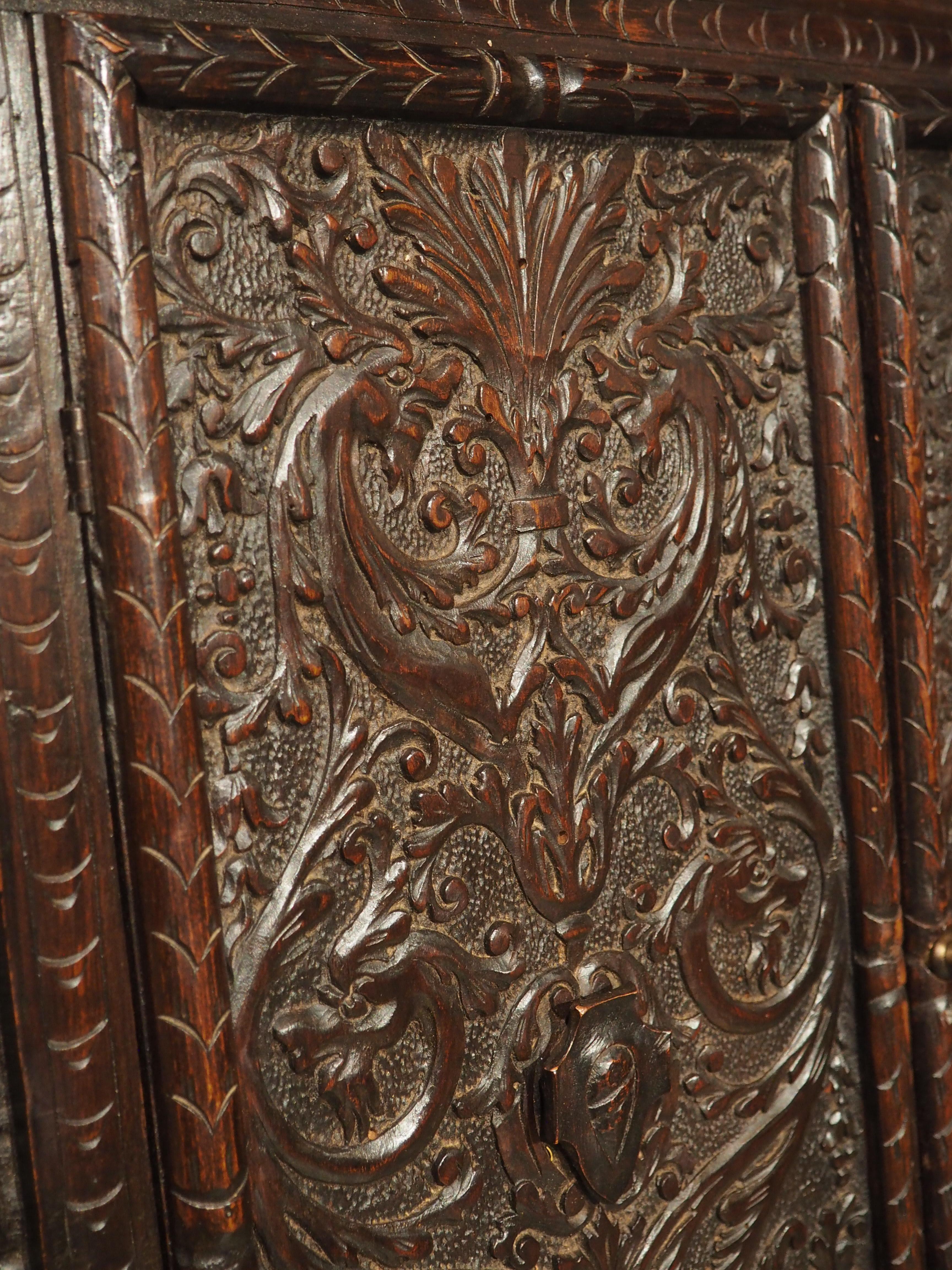 Circa 1830, Italian, Walnut Wood Wall Cabinet in the Renaissance Style For Sale 9