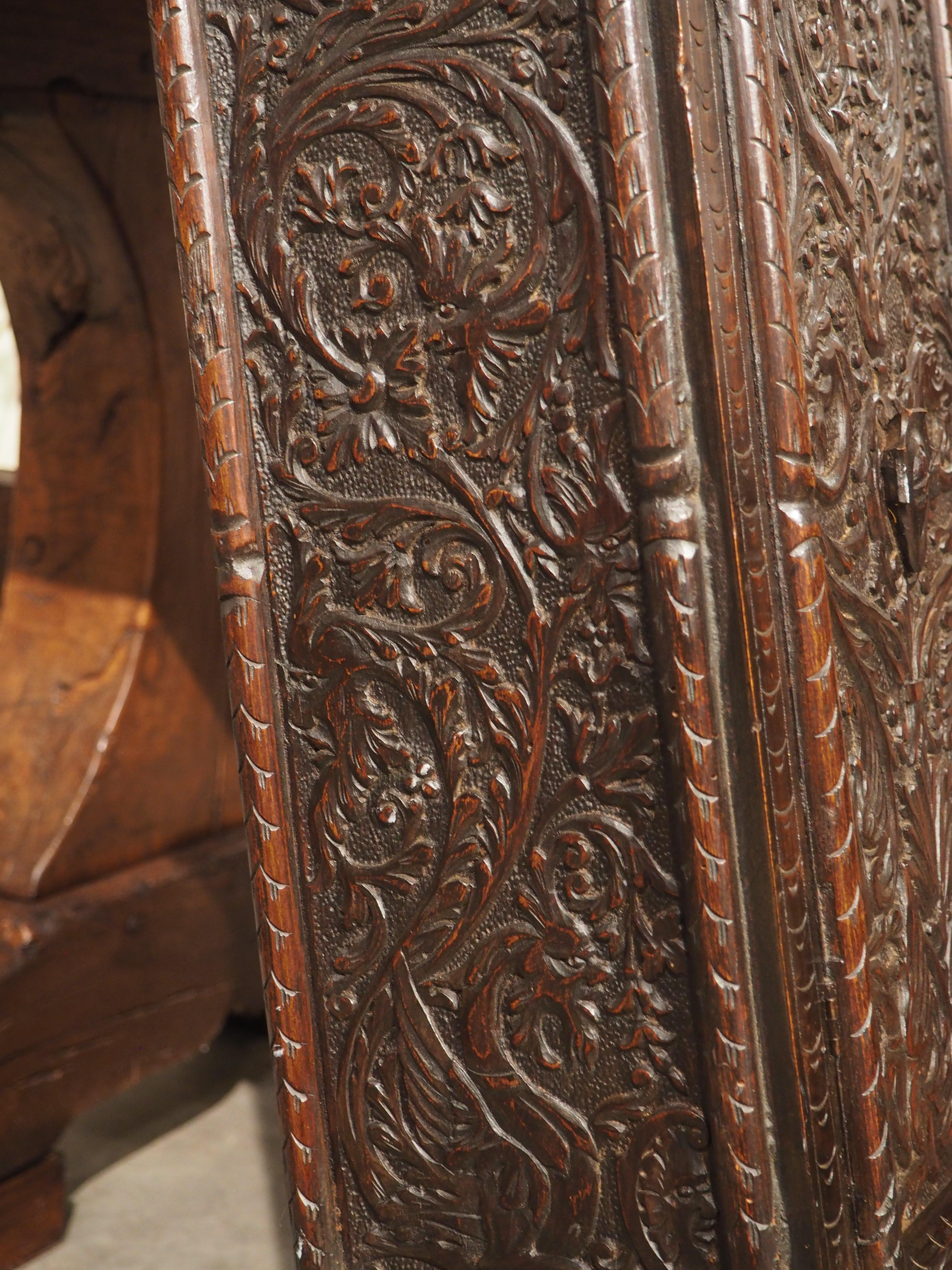 Circa 1830, Italian, Walnut Wood Wall Cabinet in the Renaissance Style For Sale 3