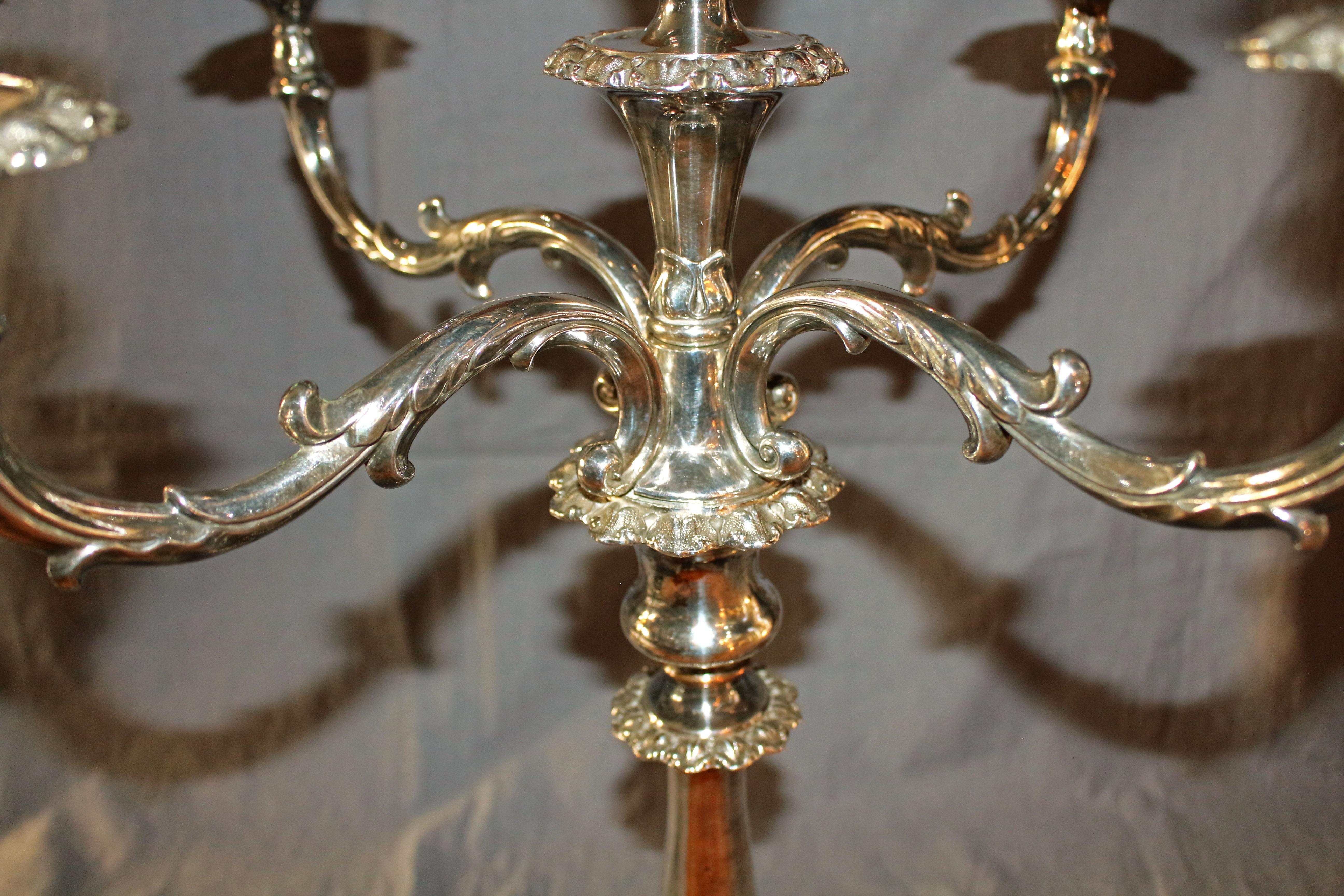 Circa 1830 Pair of Georgian Old Sheffield Plate Candelabras by Matthew Boulton In Good Condition In Chapel Hill, NC