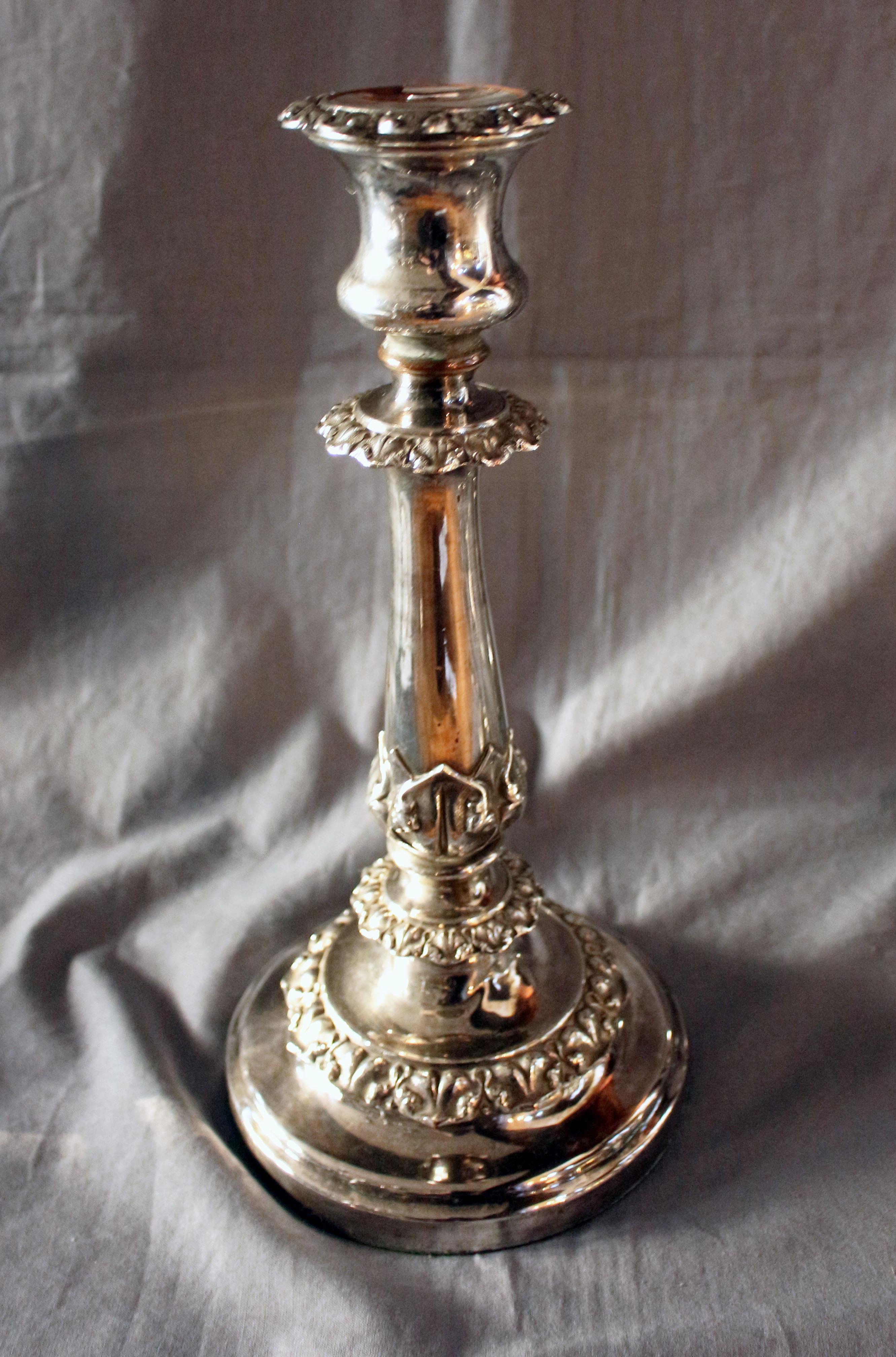 Circa 1830 Pair of Georgian Old Sheffield Plate Candelabras by Matthew Boulton 4