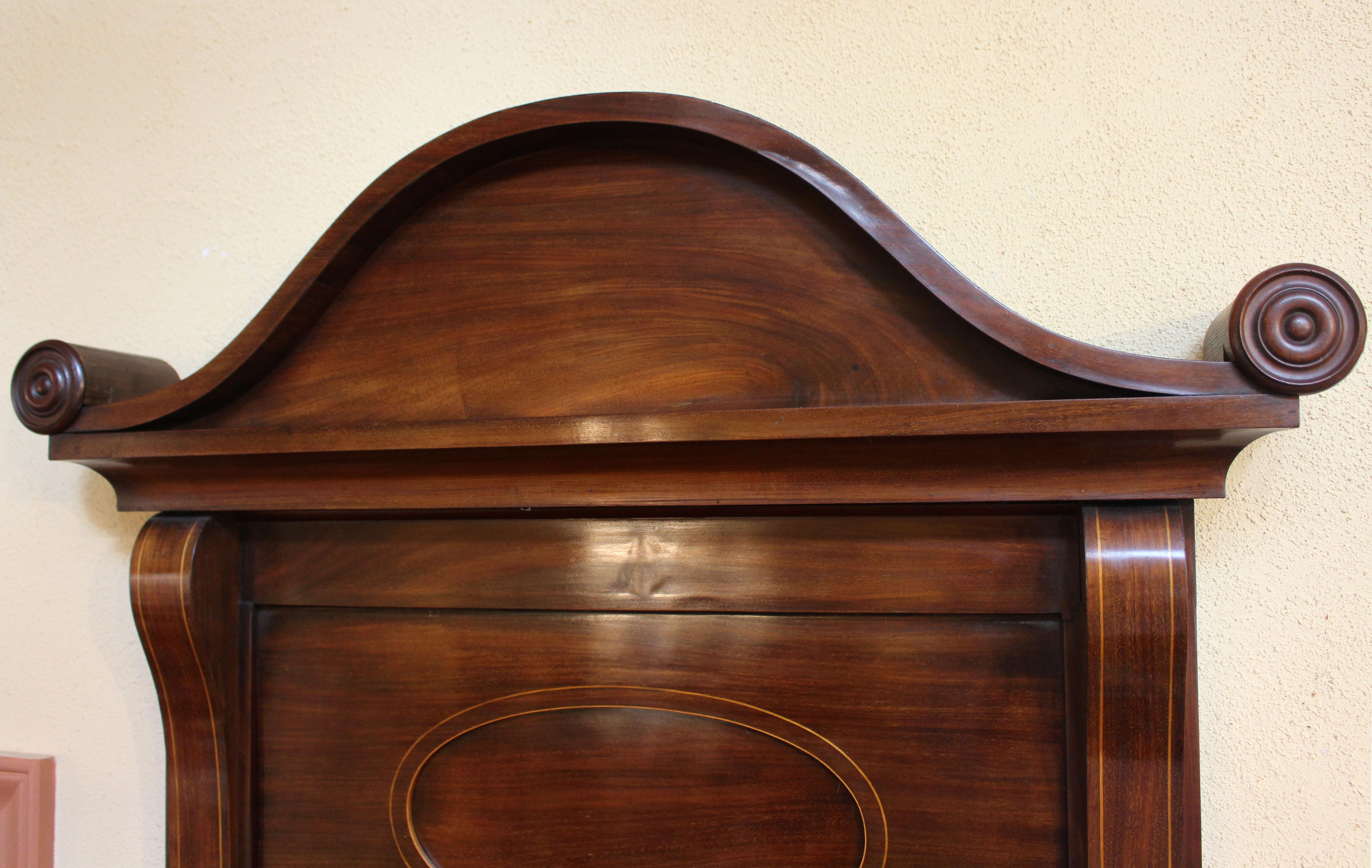 Circa 1830 Swedish Classical Period Console & Mirror In Good Condition For Sale In Chapel Hill, NC