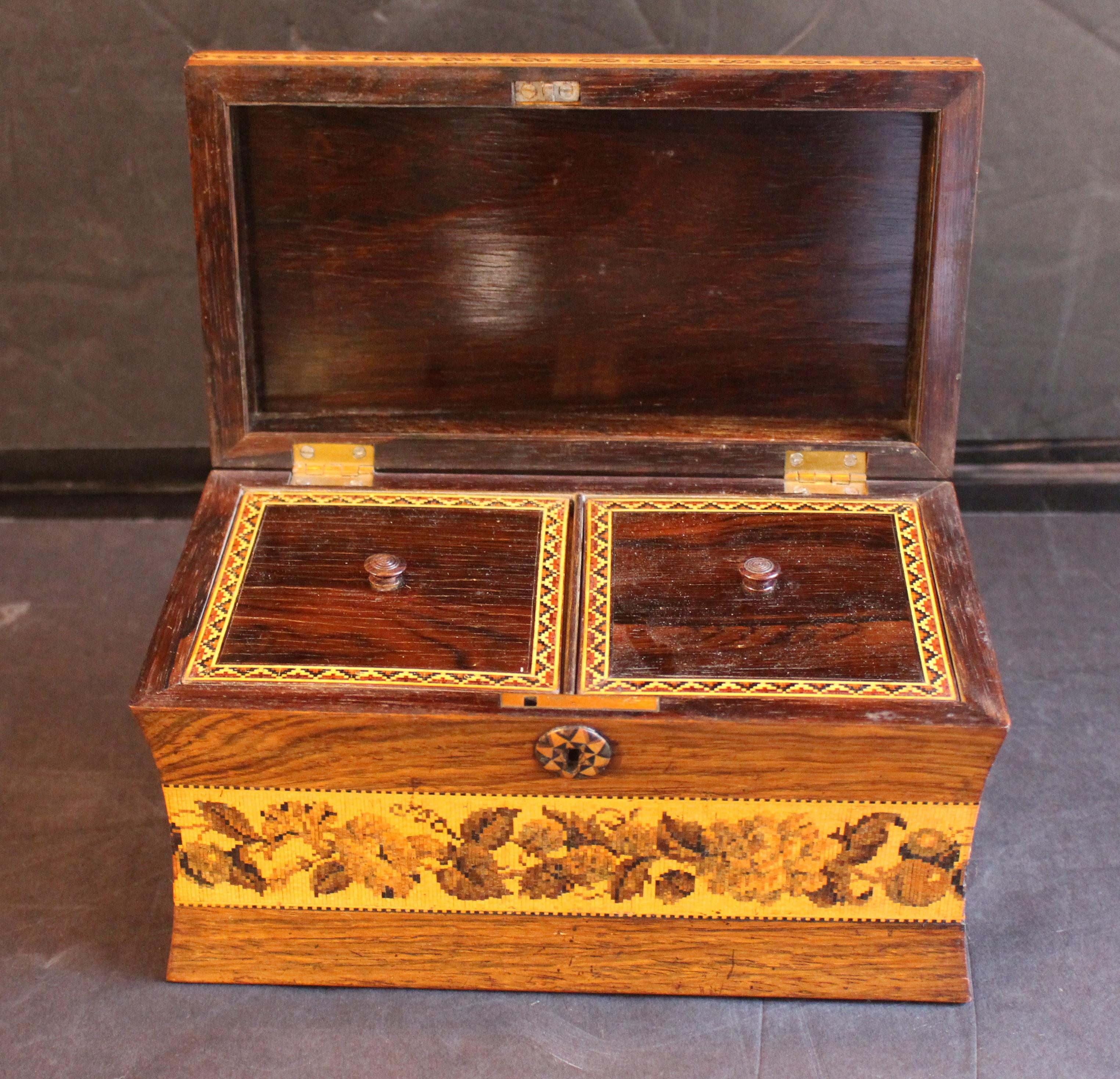 Mosaico CIRCA 1850-60 Scatola da tè inglese Tunbridge Ware in vendita
