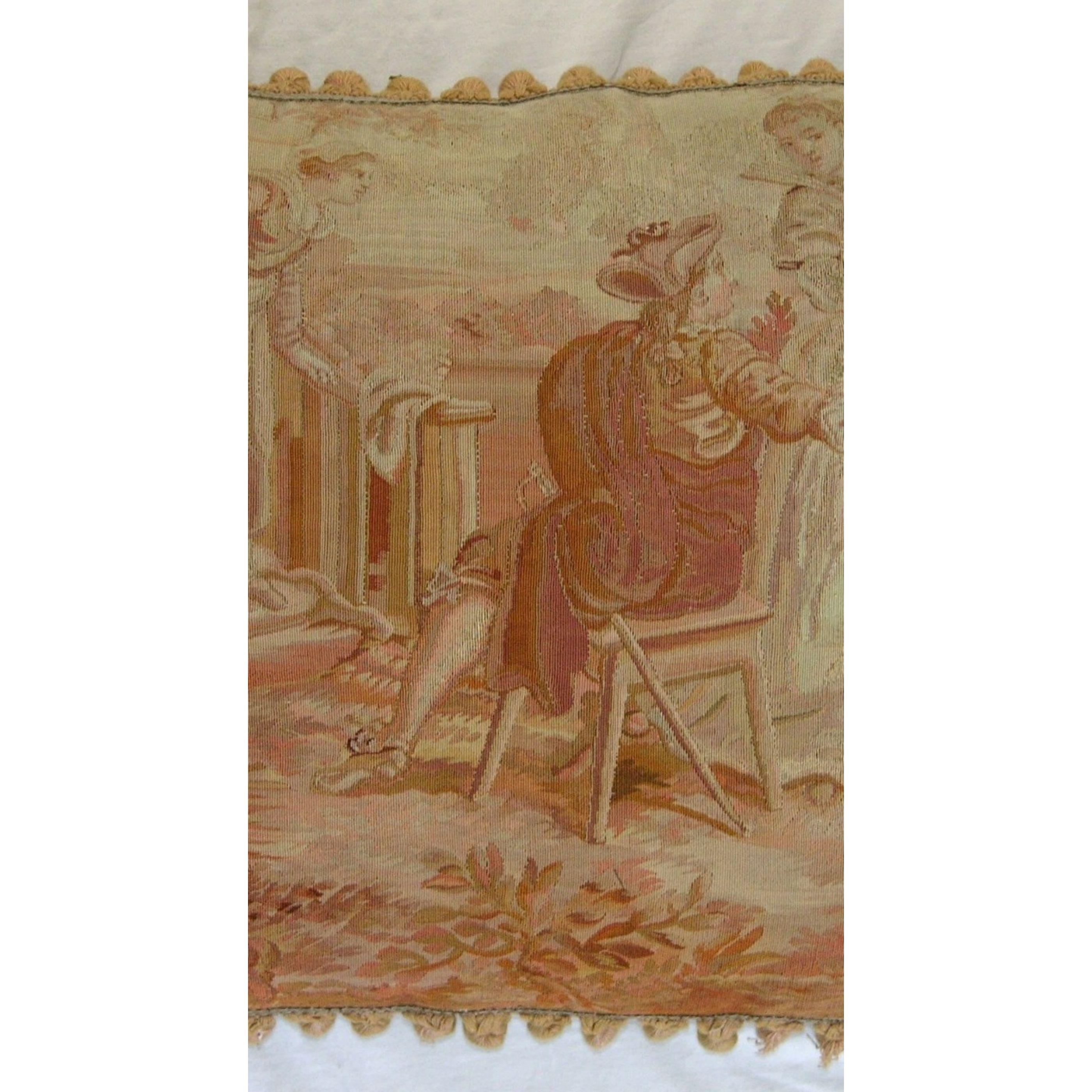 Français Coussin ancien en tapisserie française d'Aubusson datant d'environ 1850 en vente