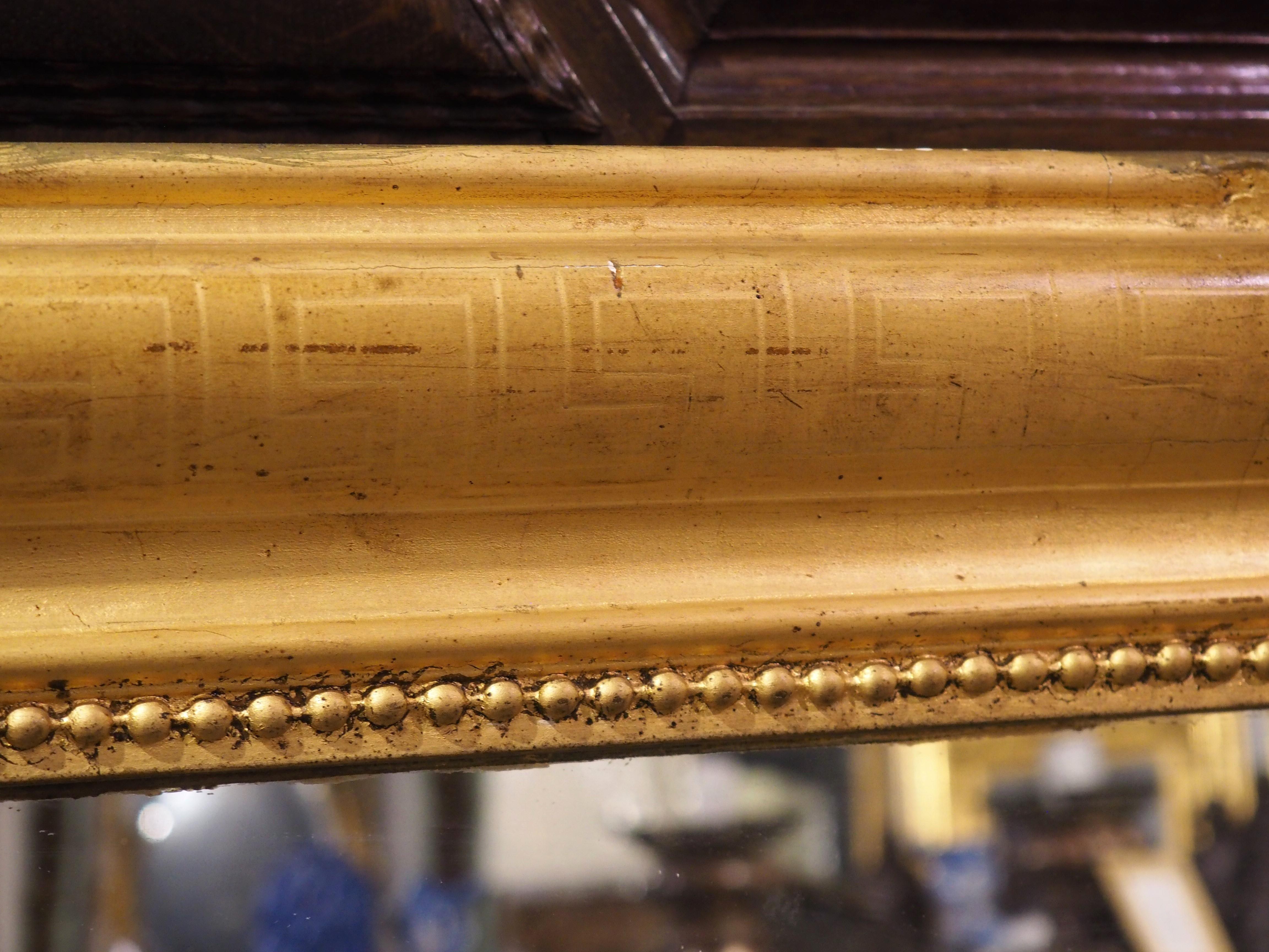 Miroir Louis Philippe français en or avec motif de clé grecque datant d'environ 1850 en vente 3