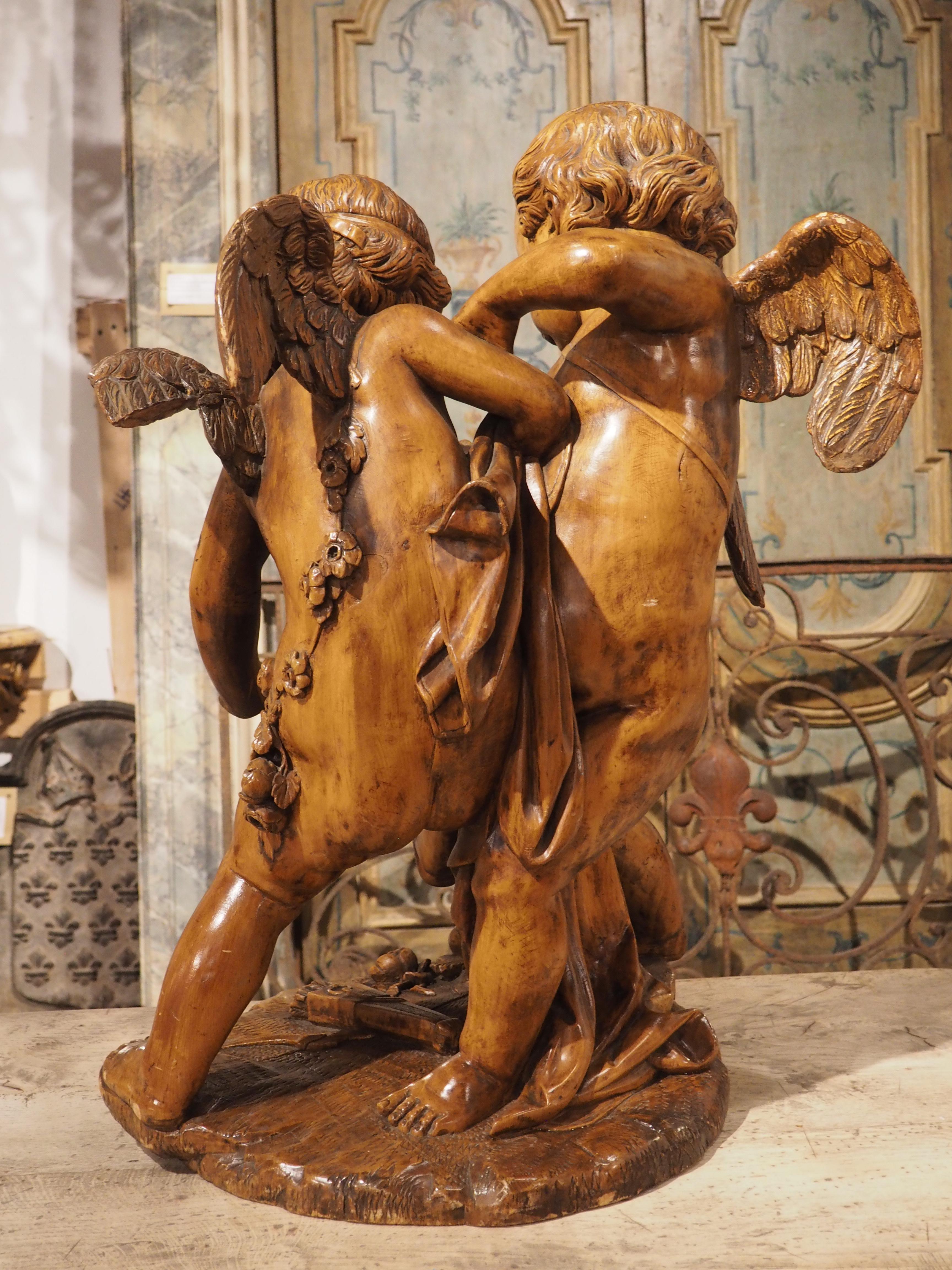 Sculpture française représentant deux cupidons se disputant un cœur, d'après E. Falconet, vers 1850 en vente 9