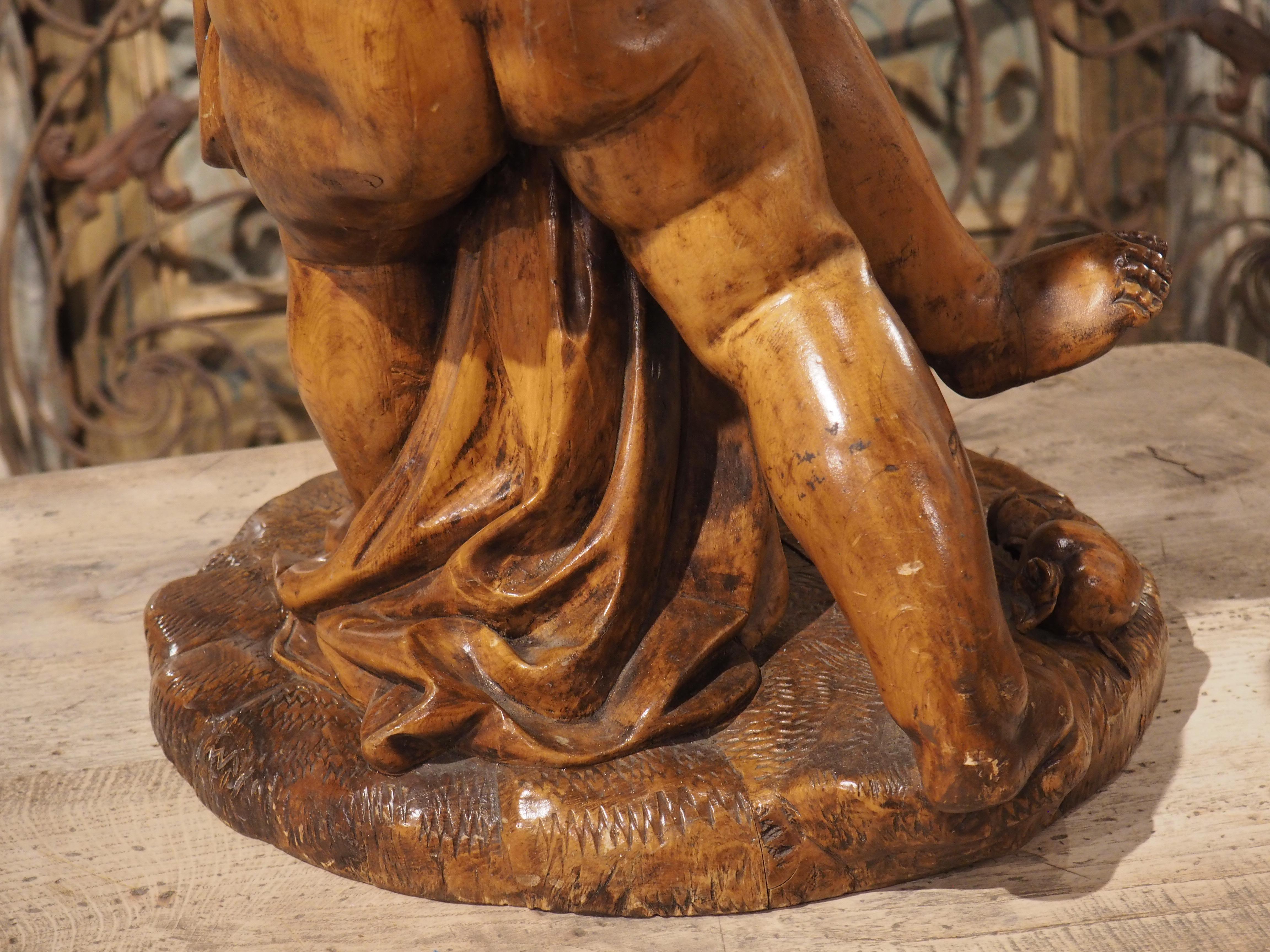 Sculpture française représentant deux cupidons se disputant un cœur, d'après E. Falconet, vers 1850 en vente 2