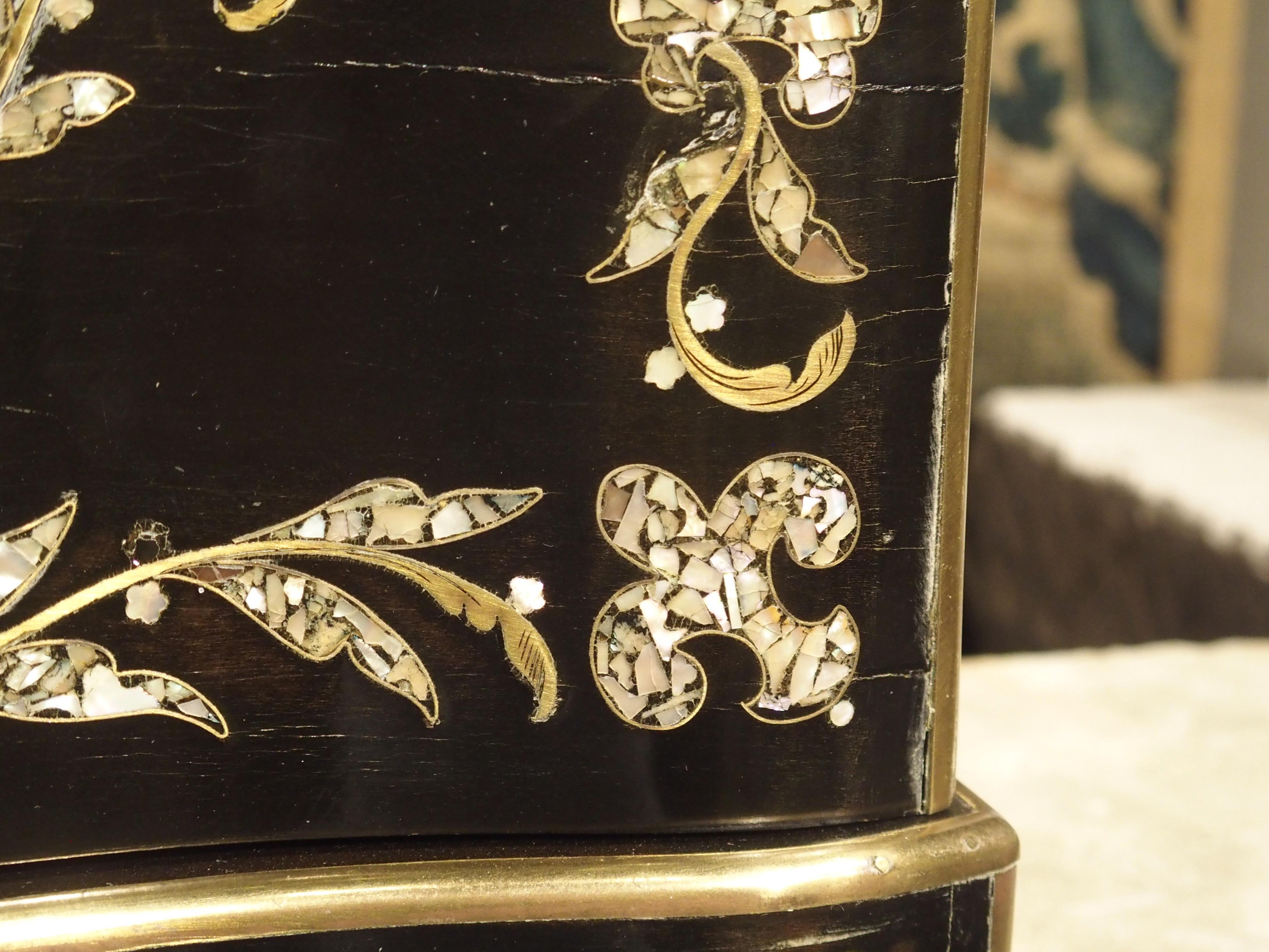 circa 1850 Napoleon III Cave à Liqueur with Mother of Pearl, Rosewood, and Brass 14
