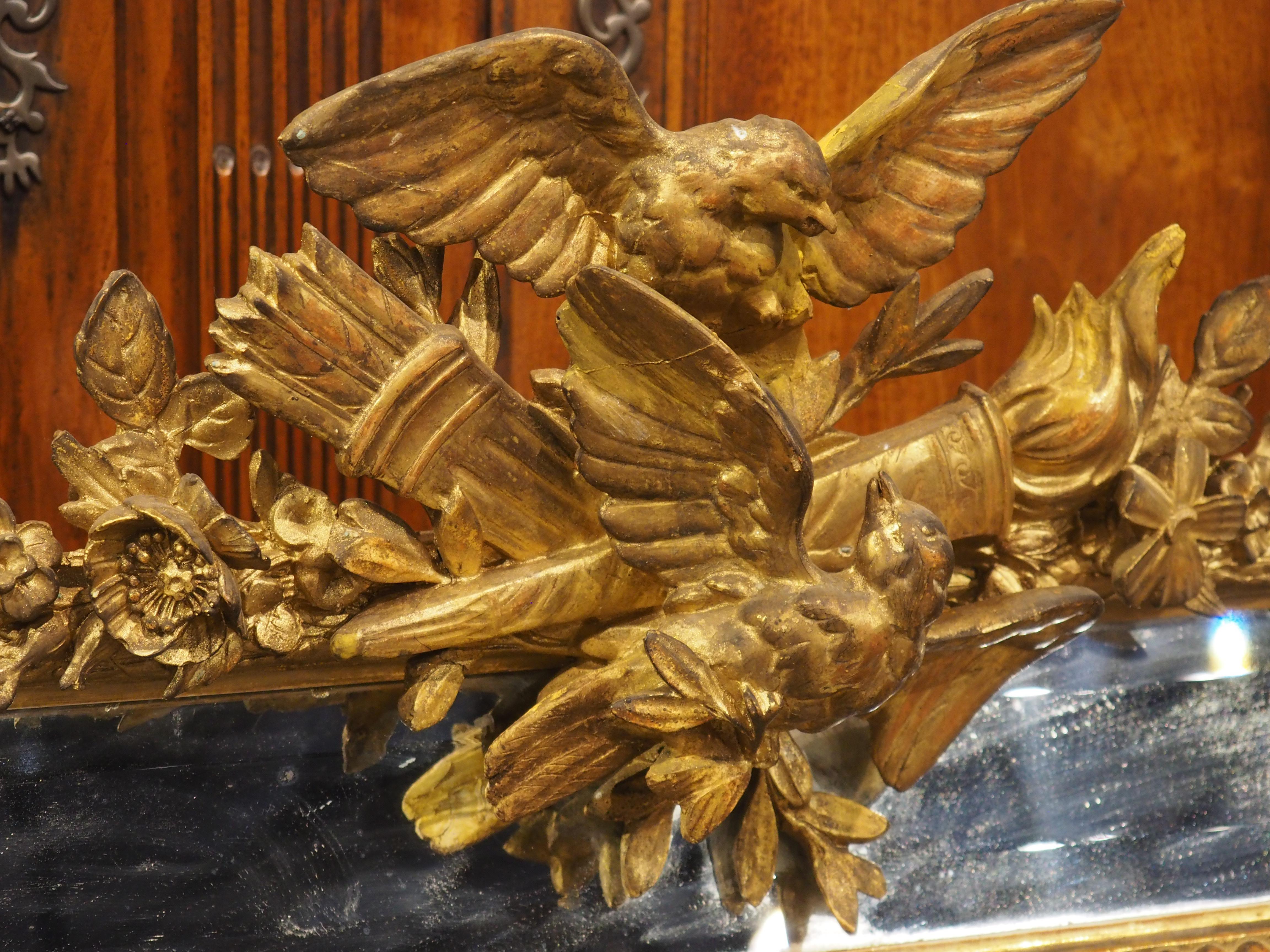 Specchio a cuscino in legno dorato di Napoleone III, Francia, 1850 ca. in vendita 2