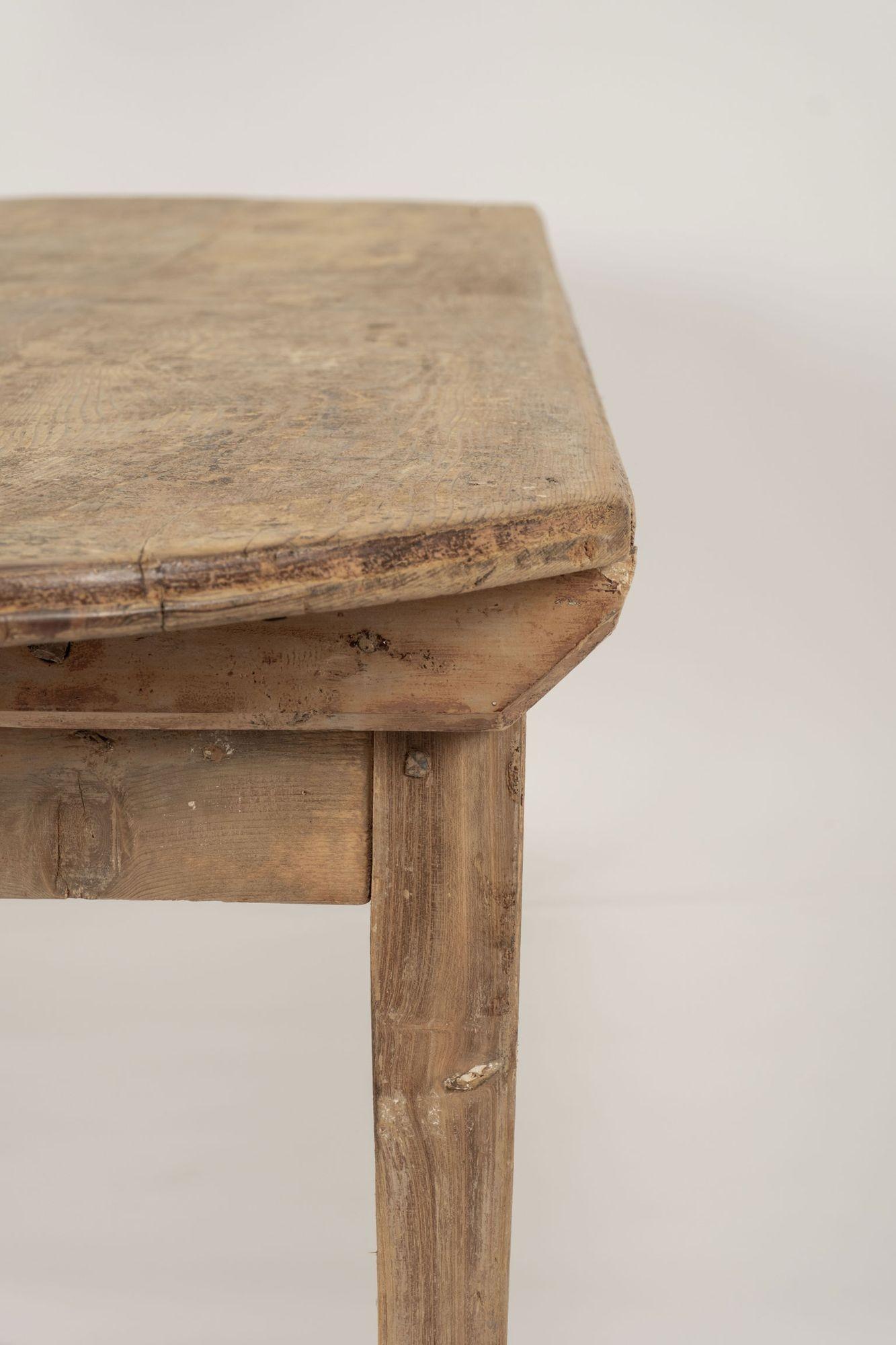 Hand-Carved Circa 1850 Rounded-End Dining Table For Sale
