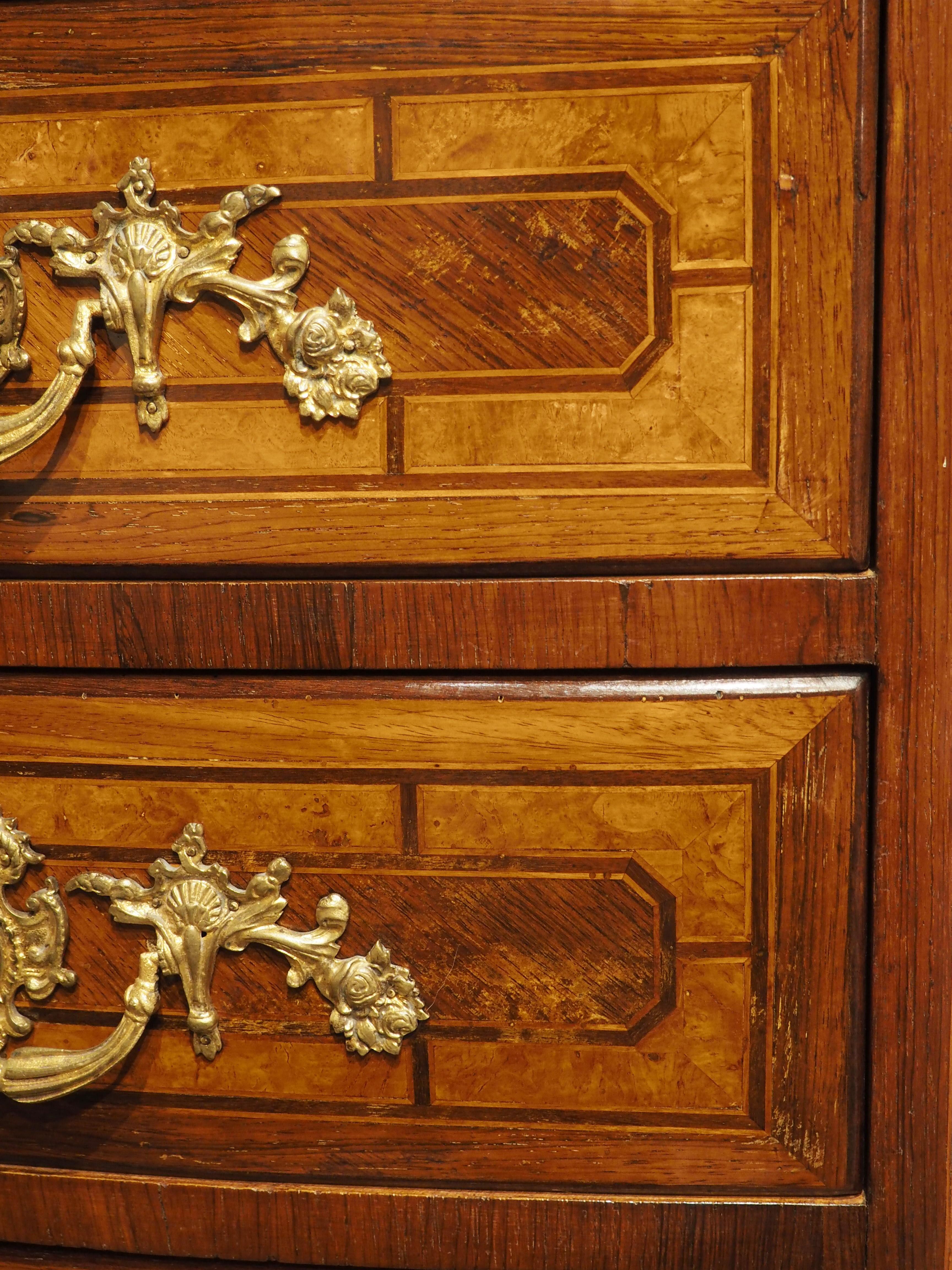 Veneered French Chiffonnier from Le Dauphiné, circa 1850 For Sale 4