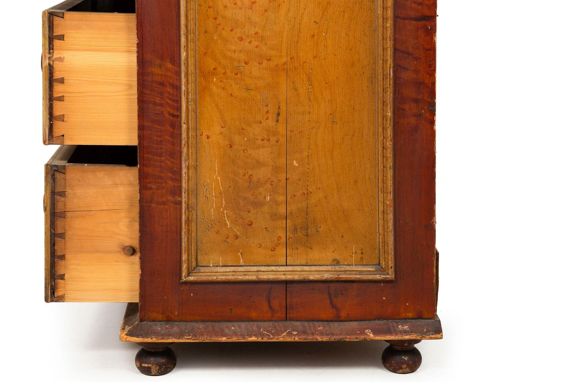 Cassettone antico dipinto a grana inglese del 1850 circa in vendita 3