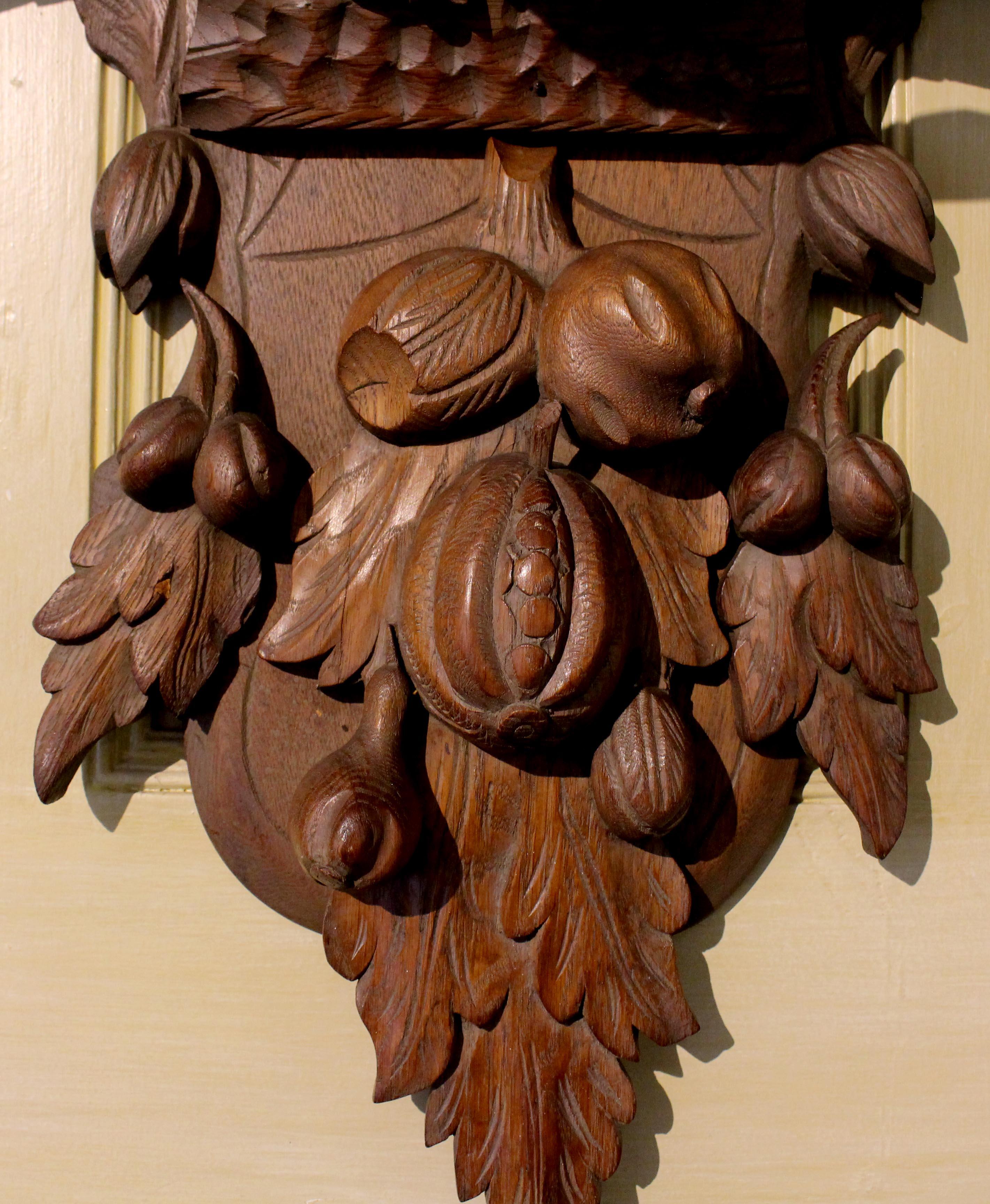 Circa 1860-1880 Black Forest Carved Eagle Wall Shelf In Good Condition For Sale In Chapel Hill, NC