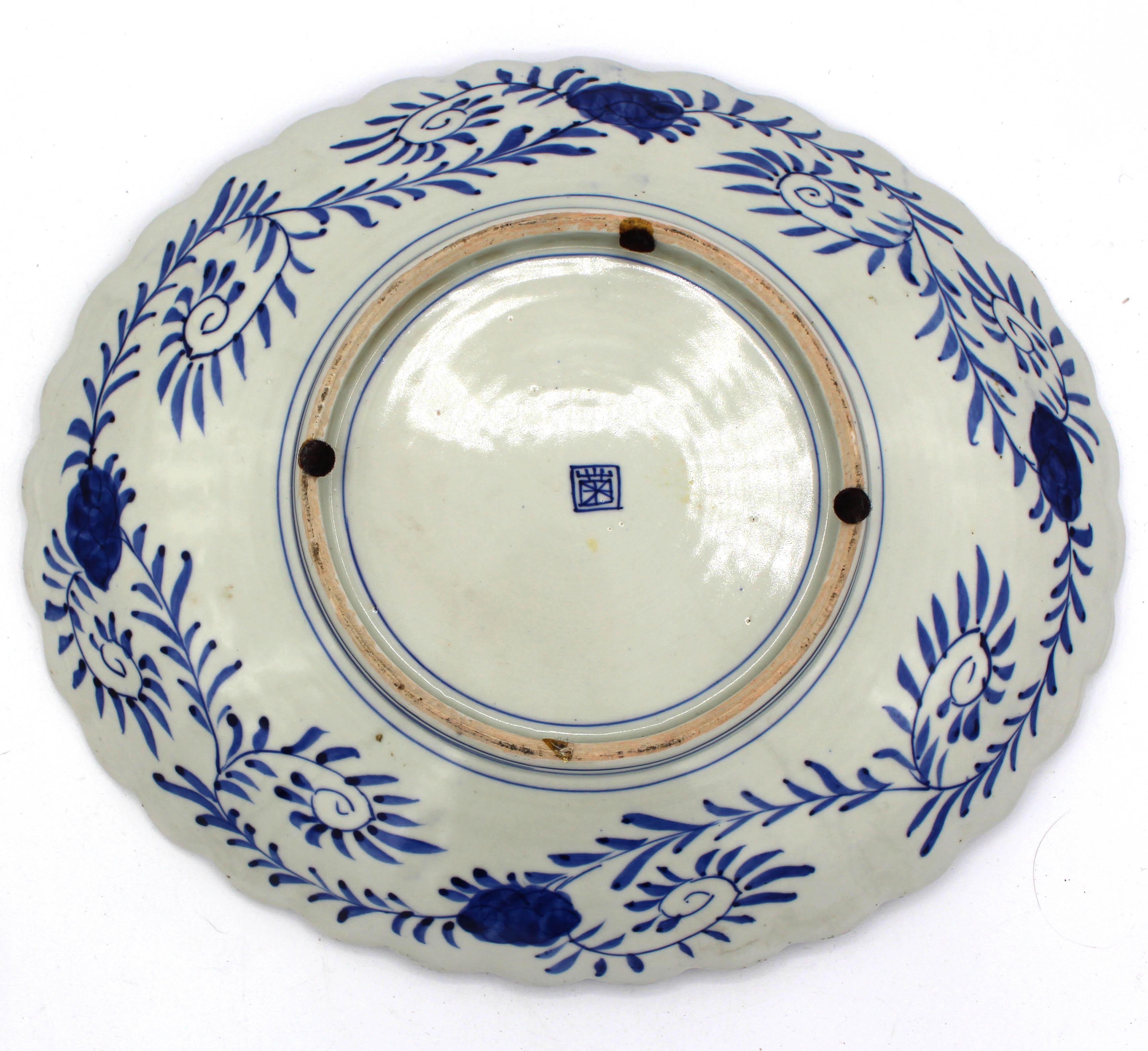 Meiji Circa 1860-80 Oval Scalloped Imari Platter, Japanese For Sale