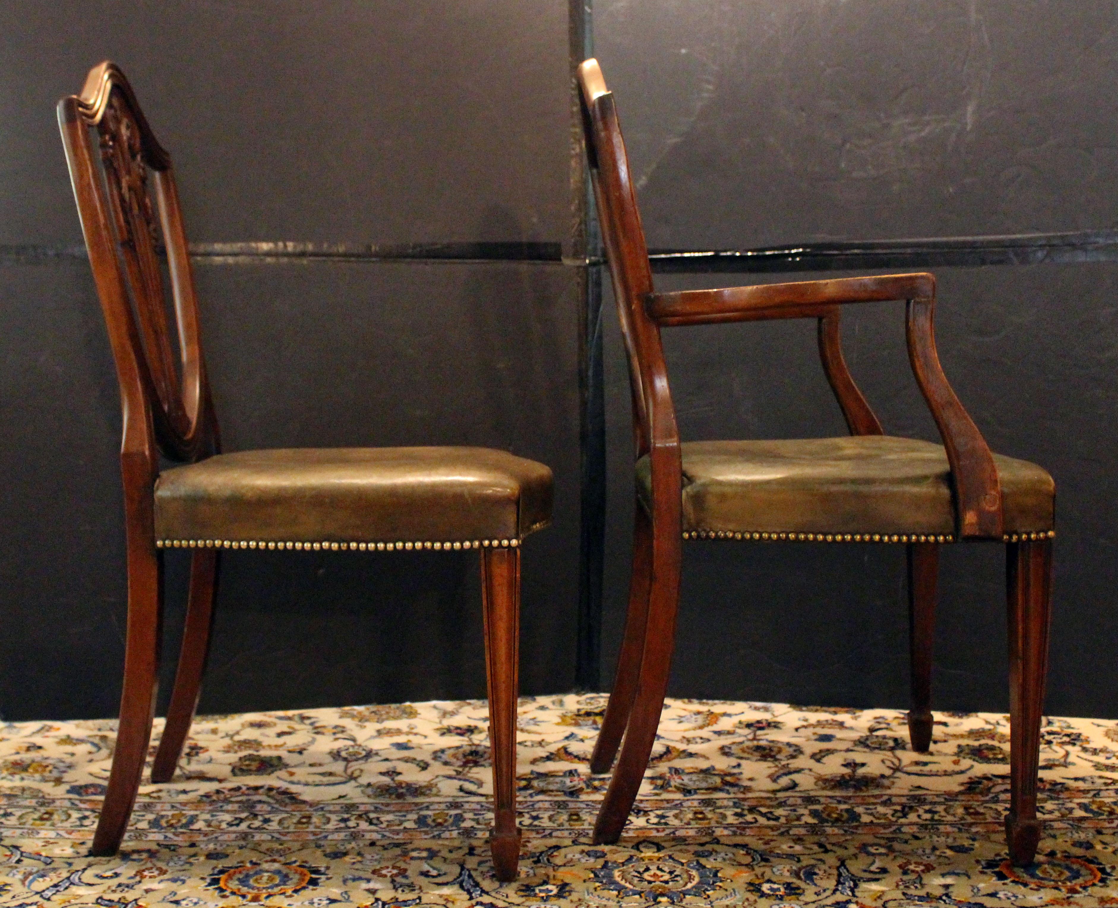 Carved Circa 1860-80 Set of 12 English Georgian Style Dining Chairs
