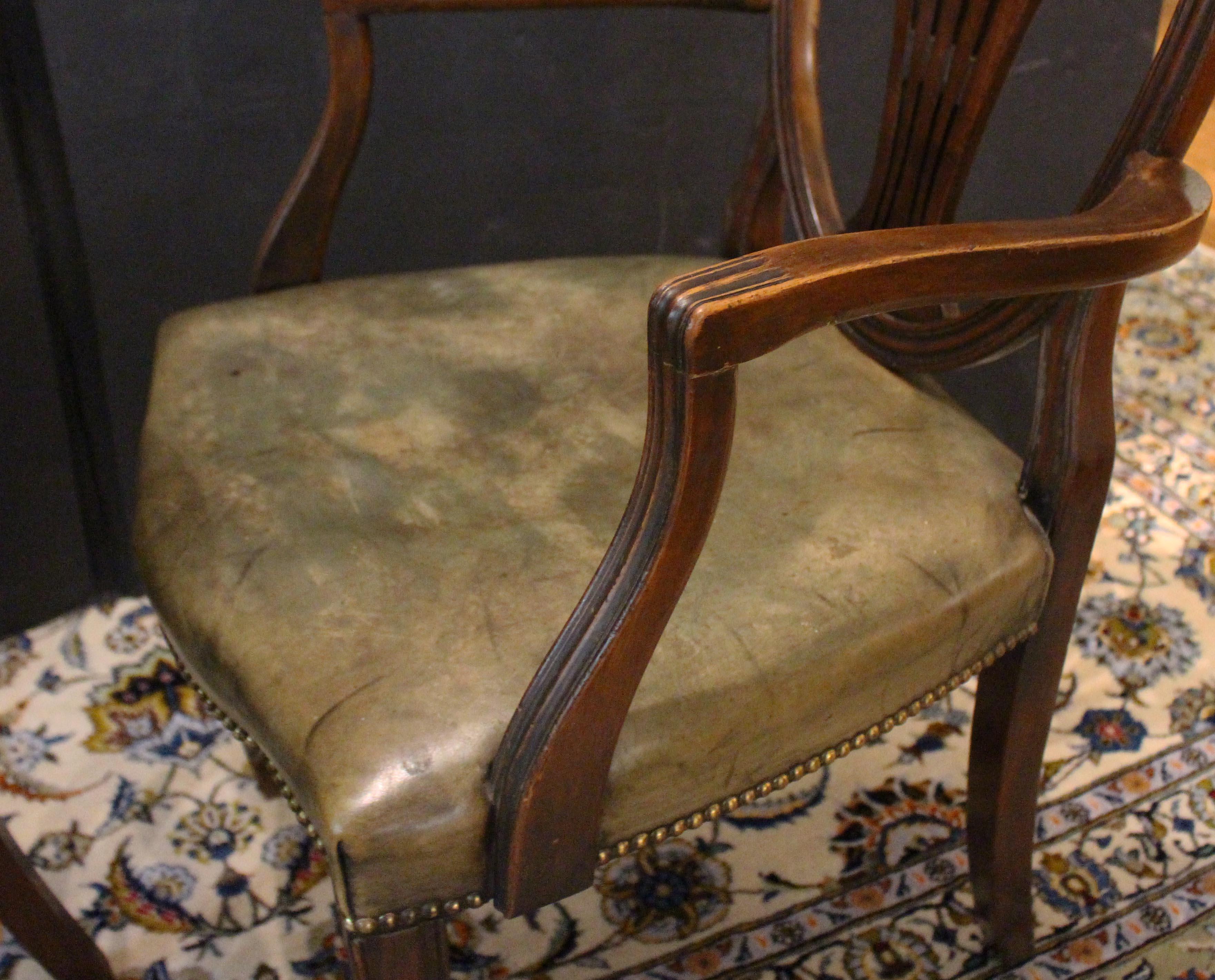 Circa 1860-80 Set of 12 English Georgian Style Dining Chairs 1