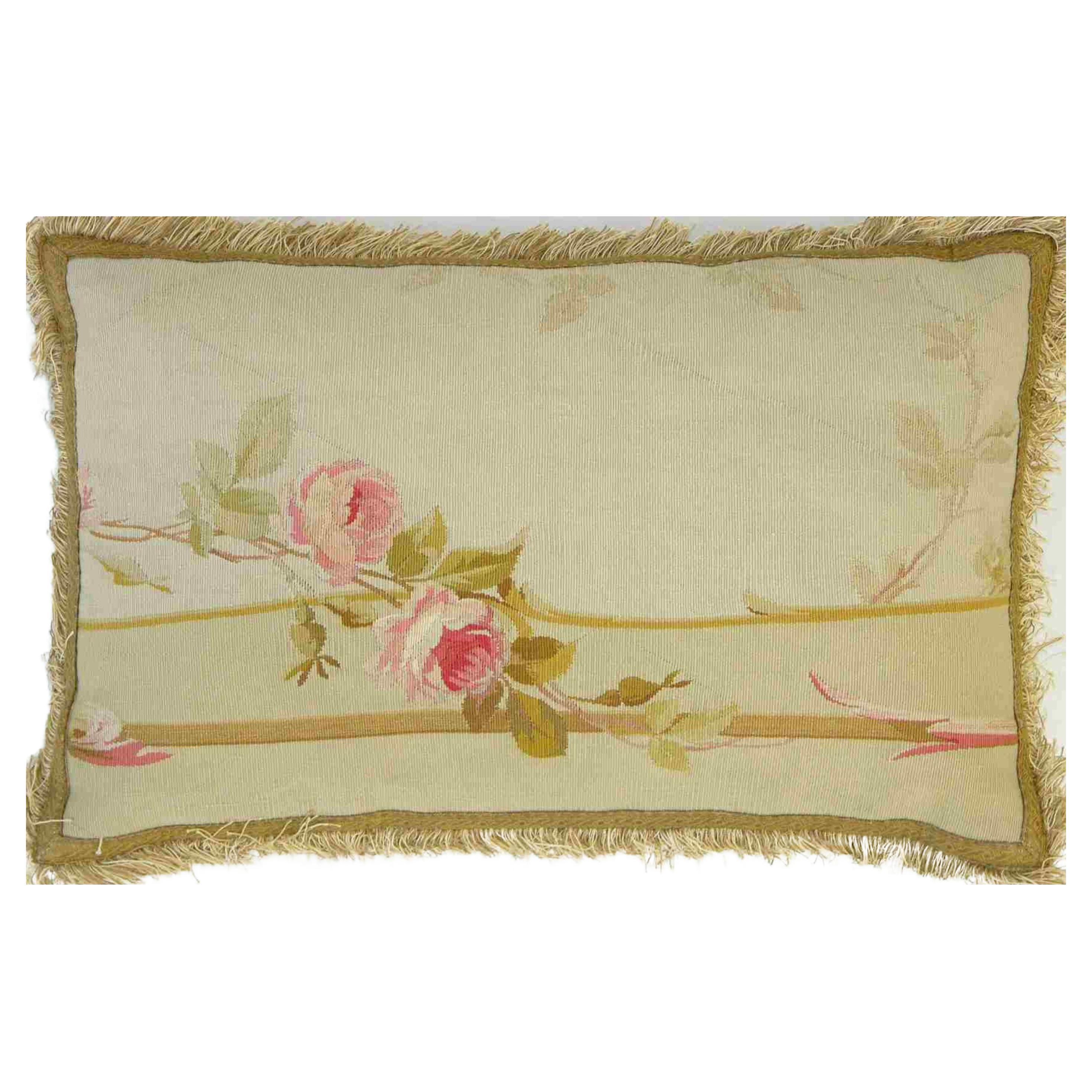 Coussin ancien en tapisserie française d'Aubusson datant d'environ 1860