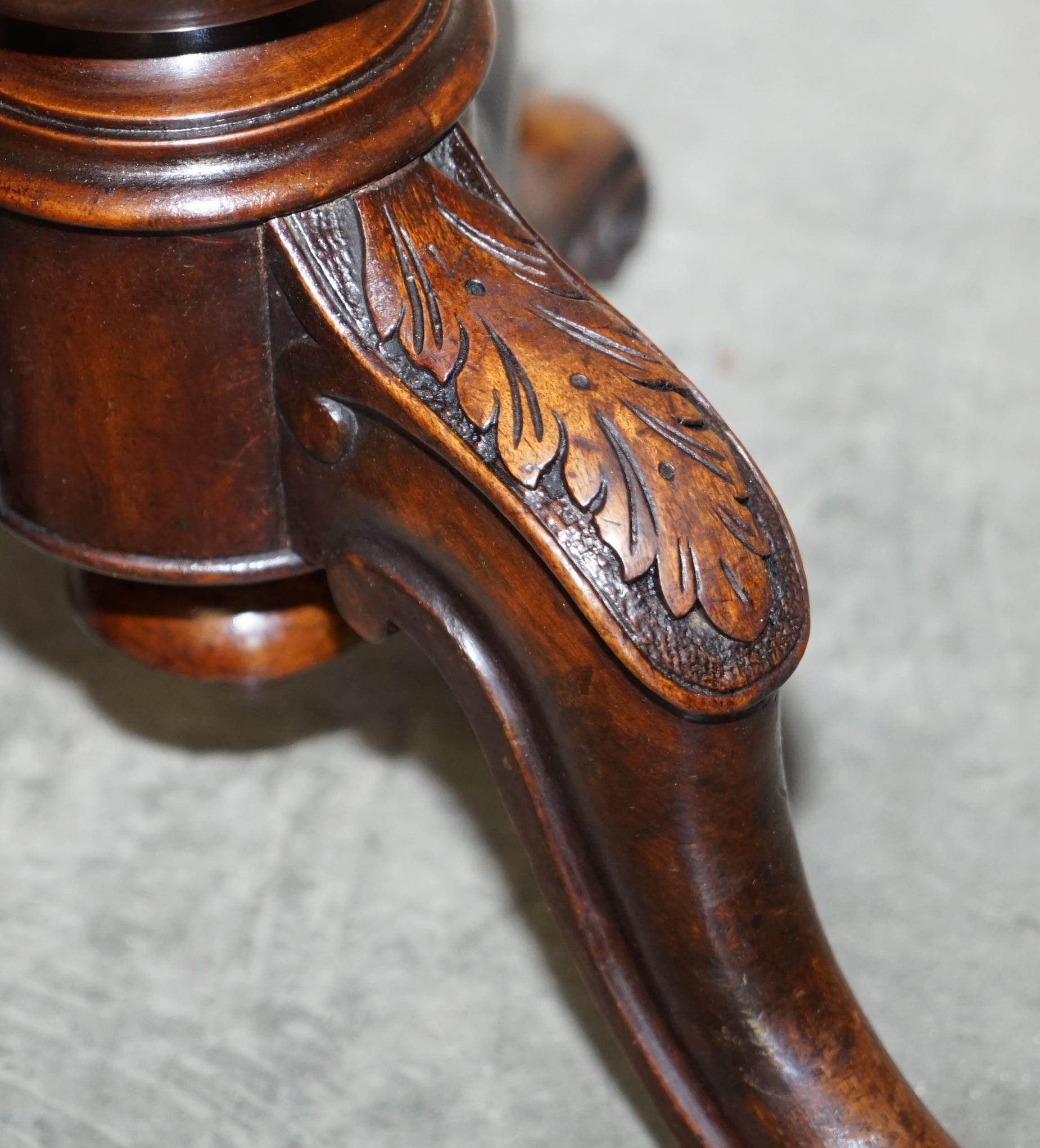 circa 1860 Antique Victorian Gillows Kettle Stand Tripod Mahogany & Walnut Table 6