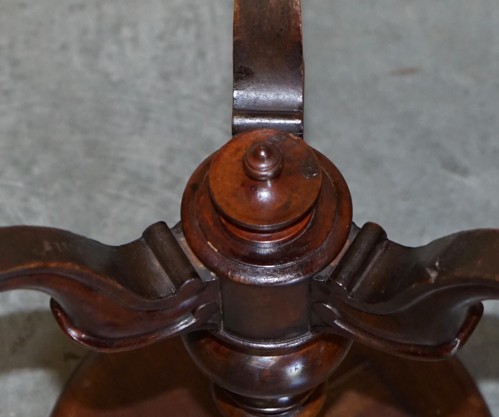 circa 1860 Antique Victorian Gillows Kettle Stand Tripod Mahogany & Walnut Table 9