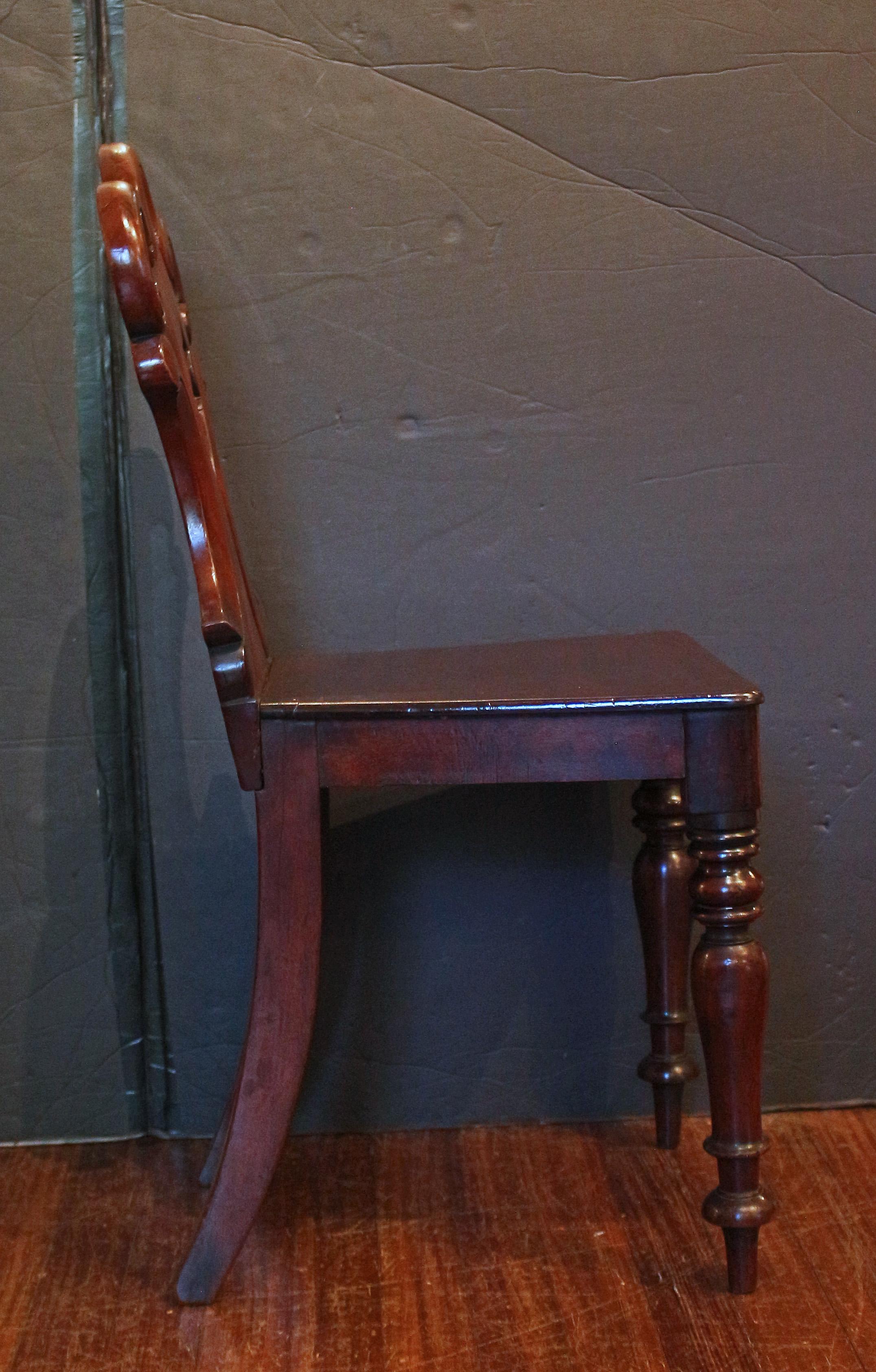 Circa 1860 English Pair of Carved Hall Chairs In Good Condition For Sale In Chapel Hill, NC