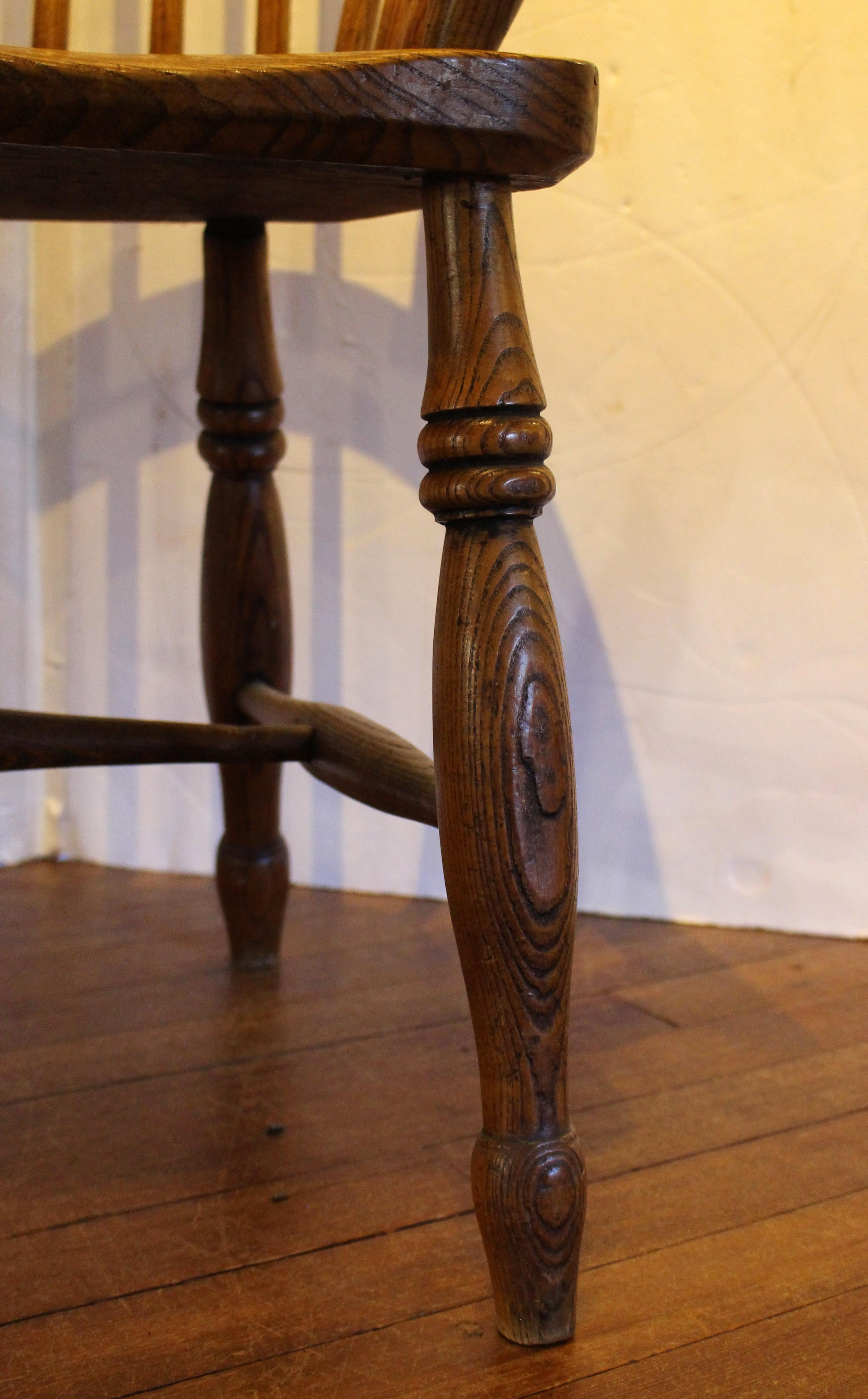 Sedia a bracci Windsor inglese del 1860 circa in vendita 1
