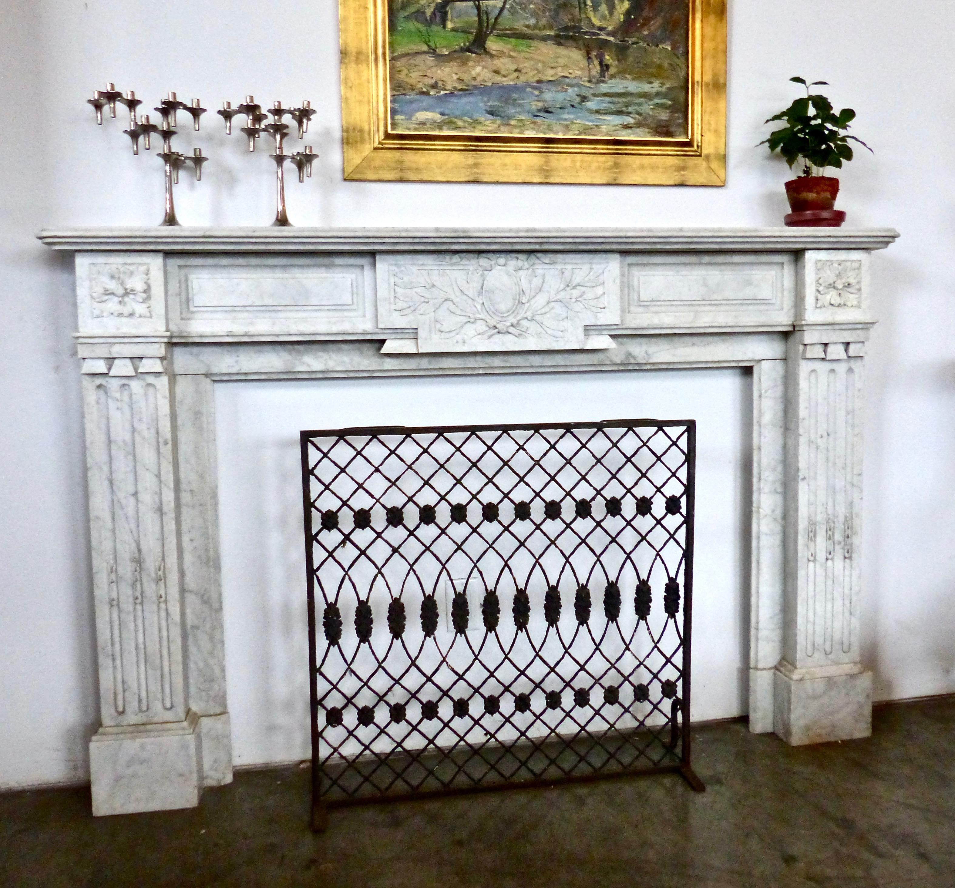 French Carrara Marble Louis XVI Fireplace Mantel Surround, circa 1860 1