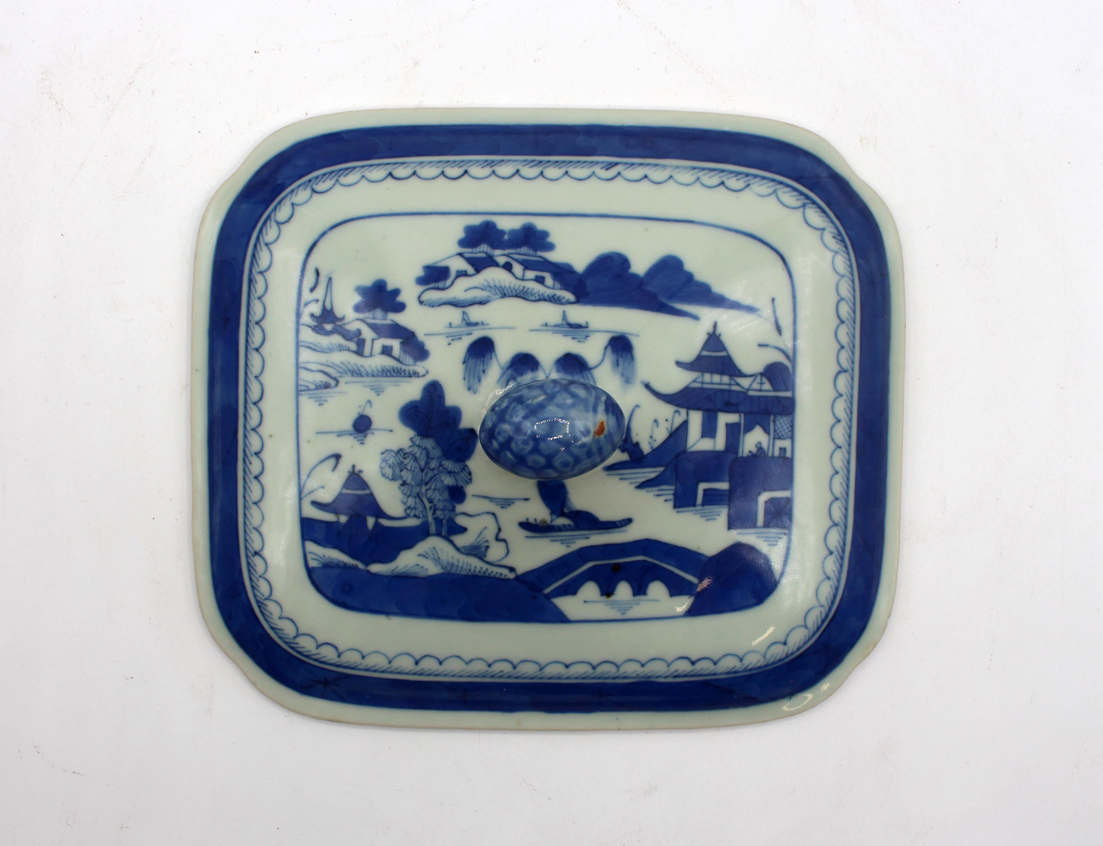 19th Century Circa 1860s Blue Canton Covered Vegetable Dish For Sale