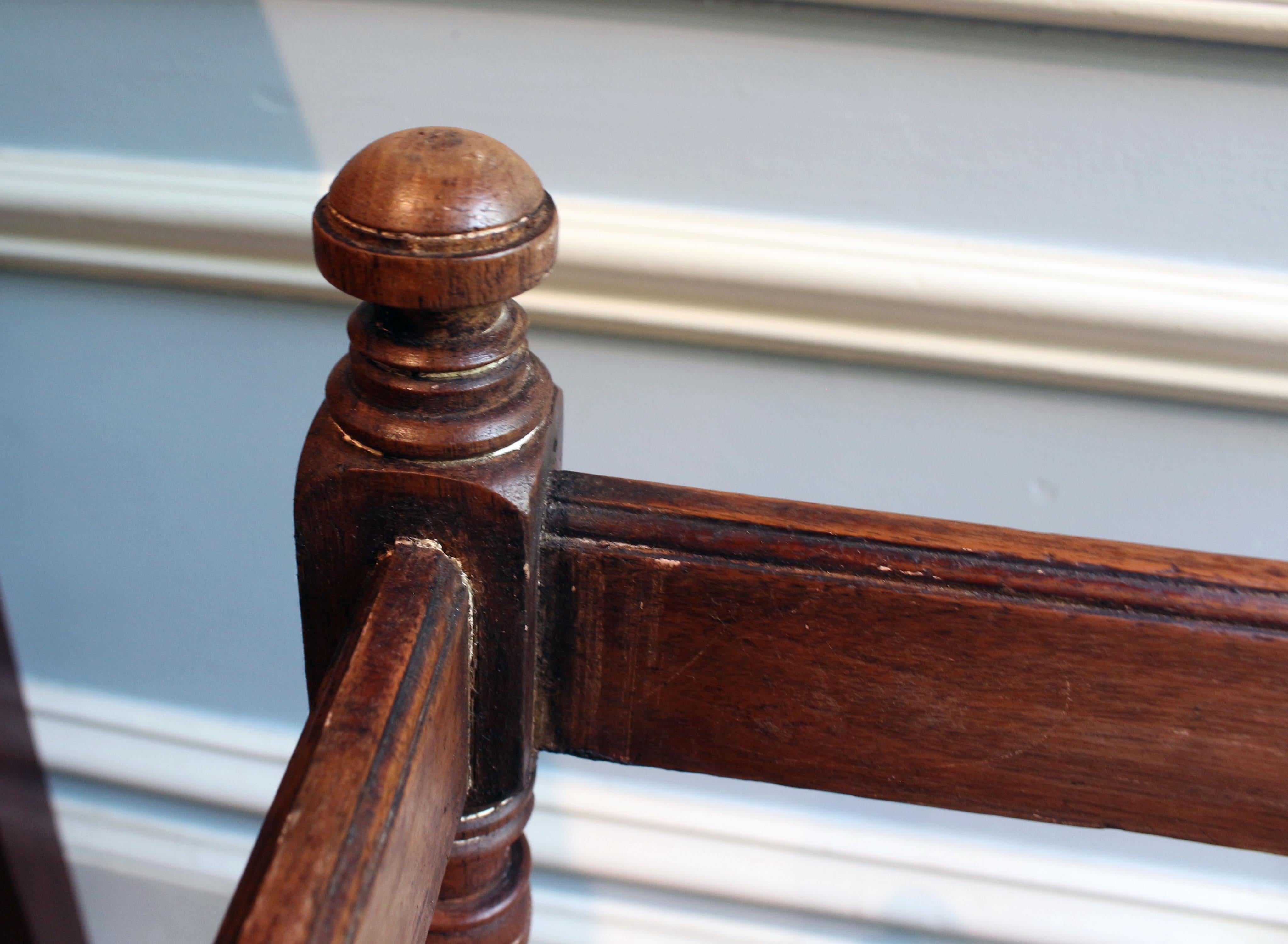 Turned Wood Stick Stand with Drip Tray, circa 1860s  In Good Condition In Chapel Hill, NC