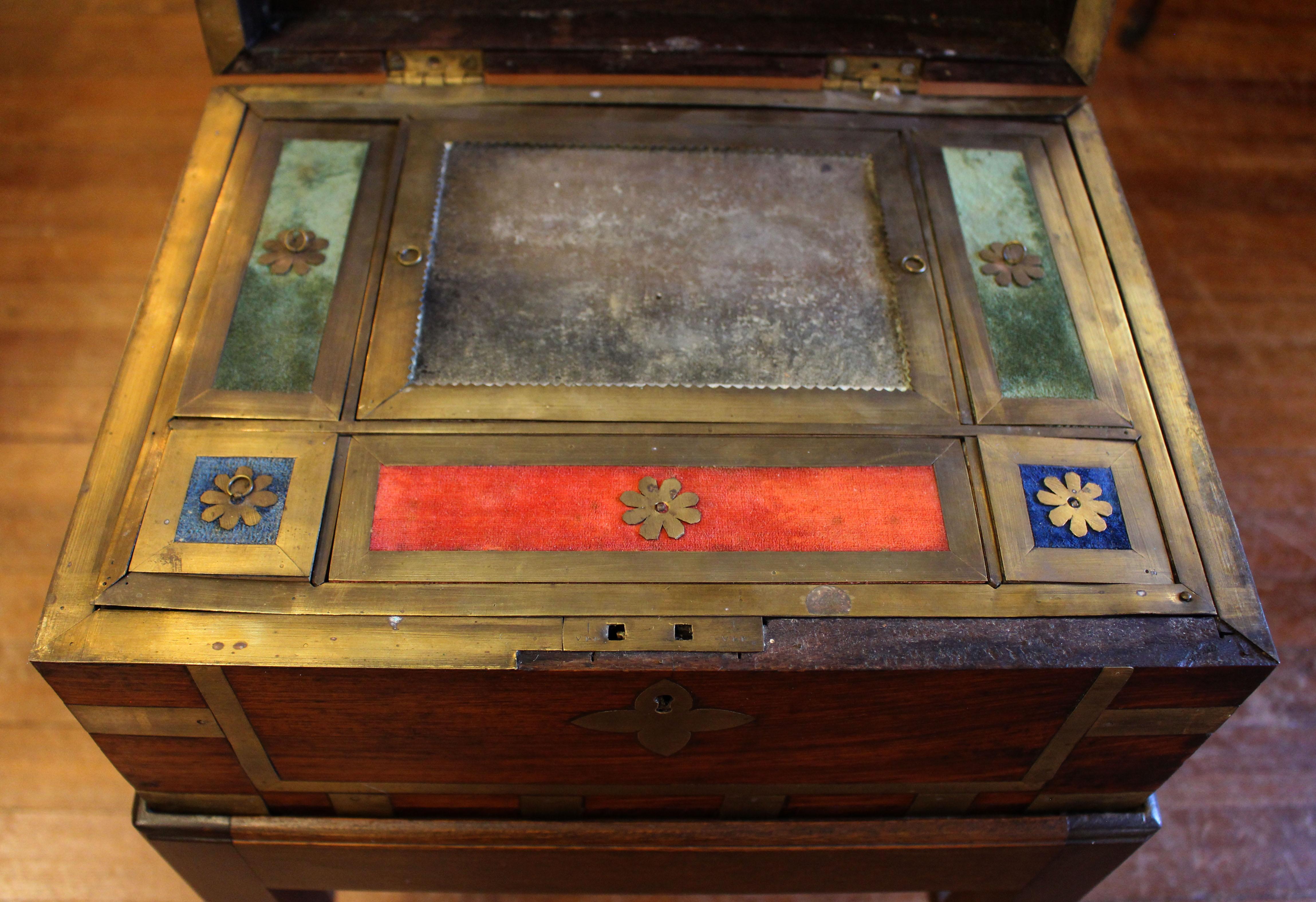 Circa 1870 Anglo-Indian Travel Box 4