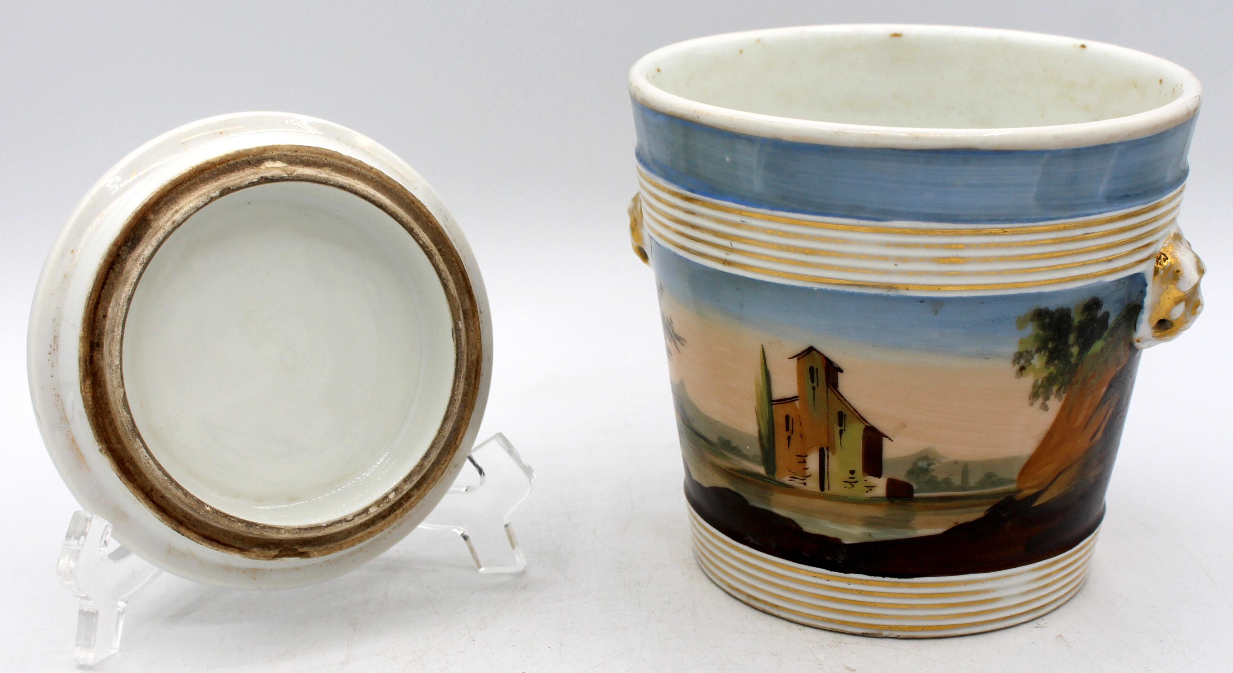 CIRCA 1870 Old Paris - Vaso in porcellana francese con base a goccia in vendita 1