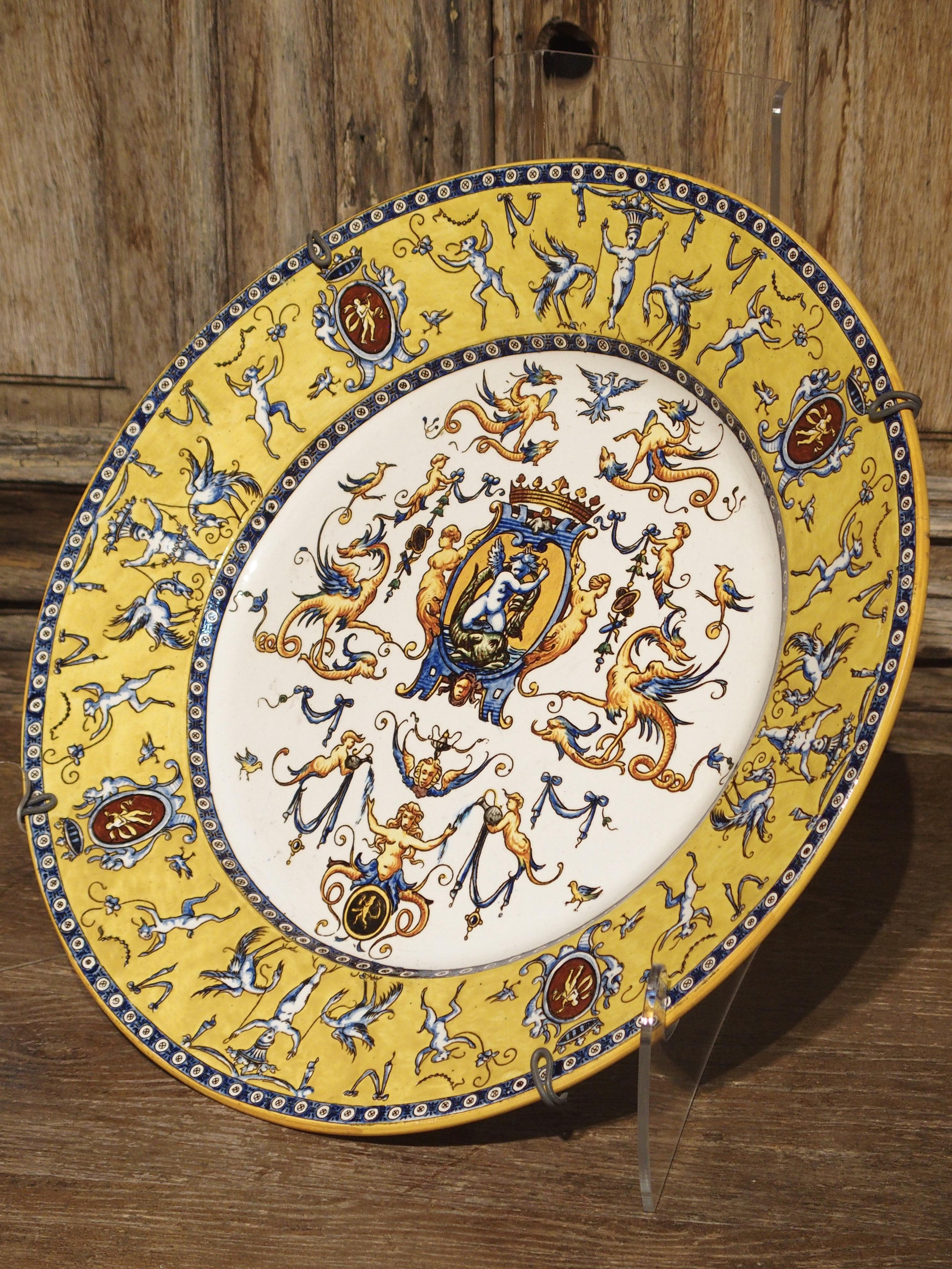 Yellow Renaissance Style Gien Platter from France, circa 1875 4