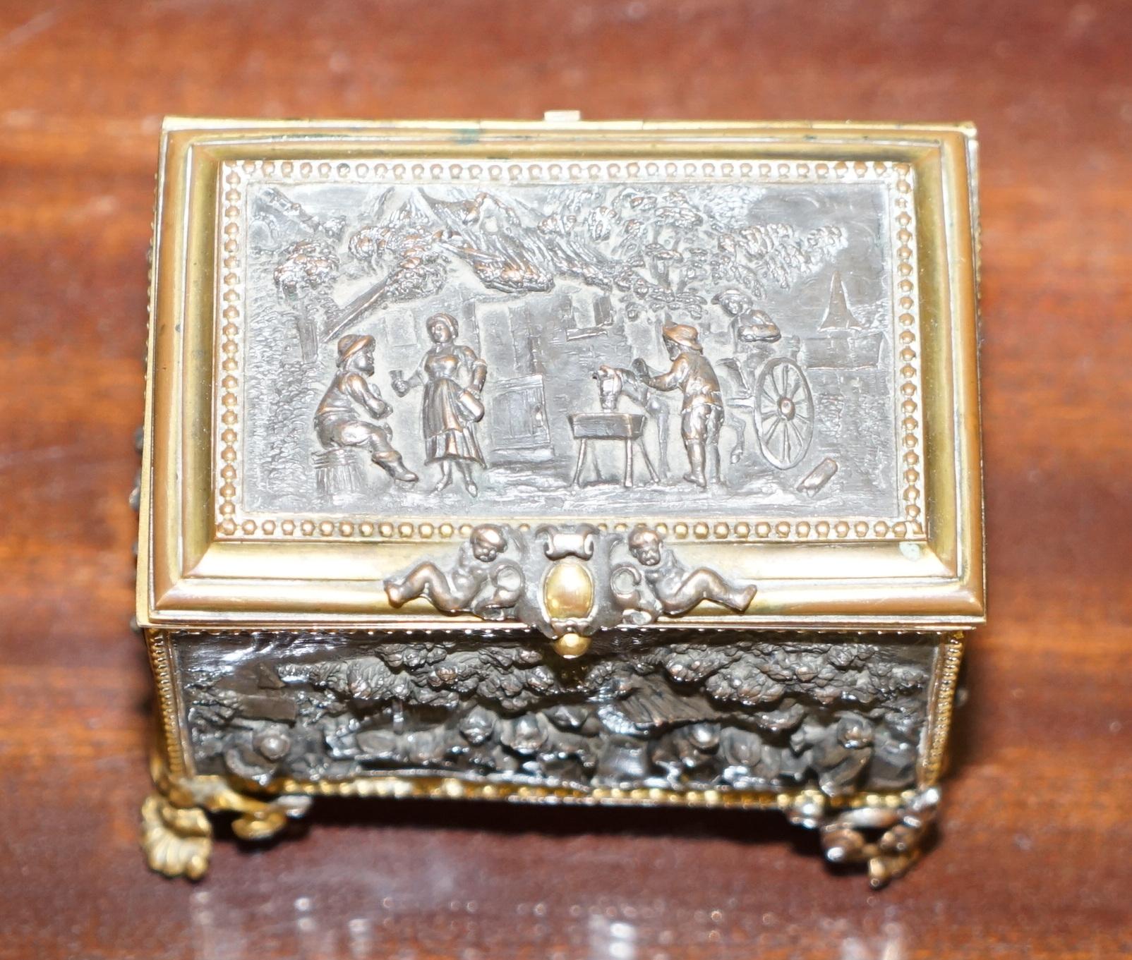 AB Paris signiert Französisch Bronze und vergoldetem Messing Schmuck Schatulle Chest um 1880 1