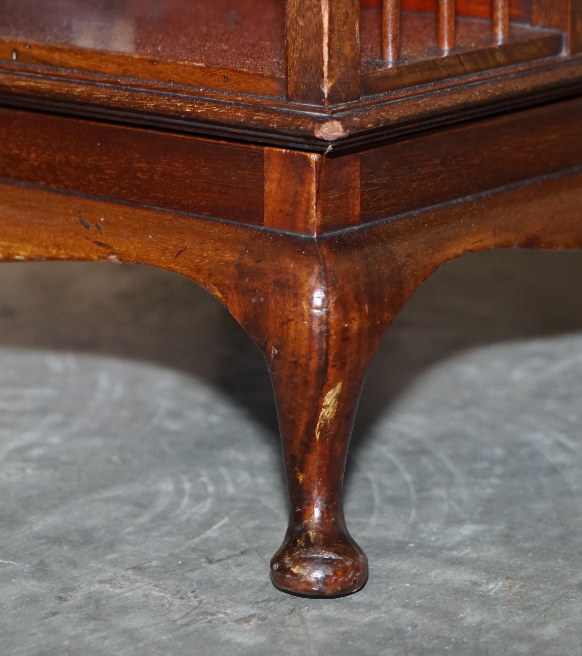 Circa 1880, Antique Victorian English Hardwood Revolving Bookcase Book Table 3