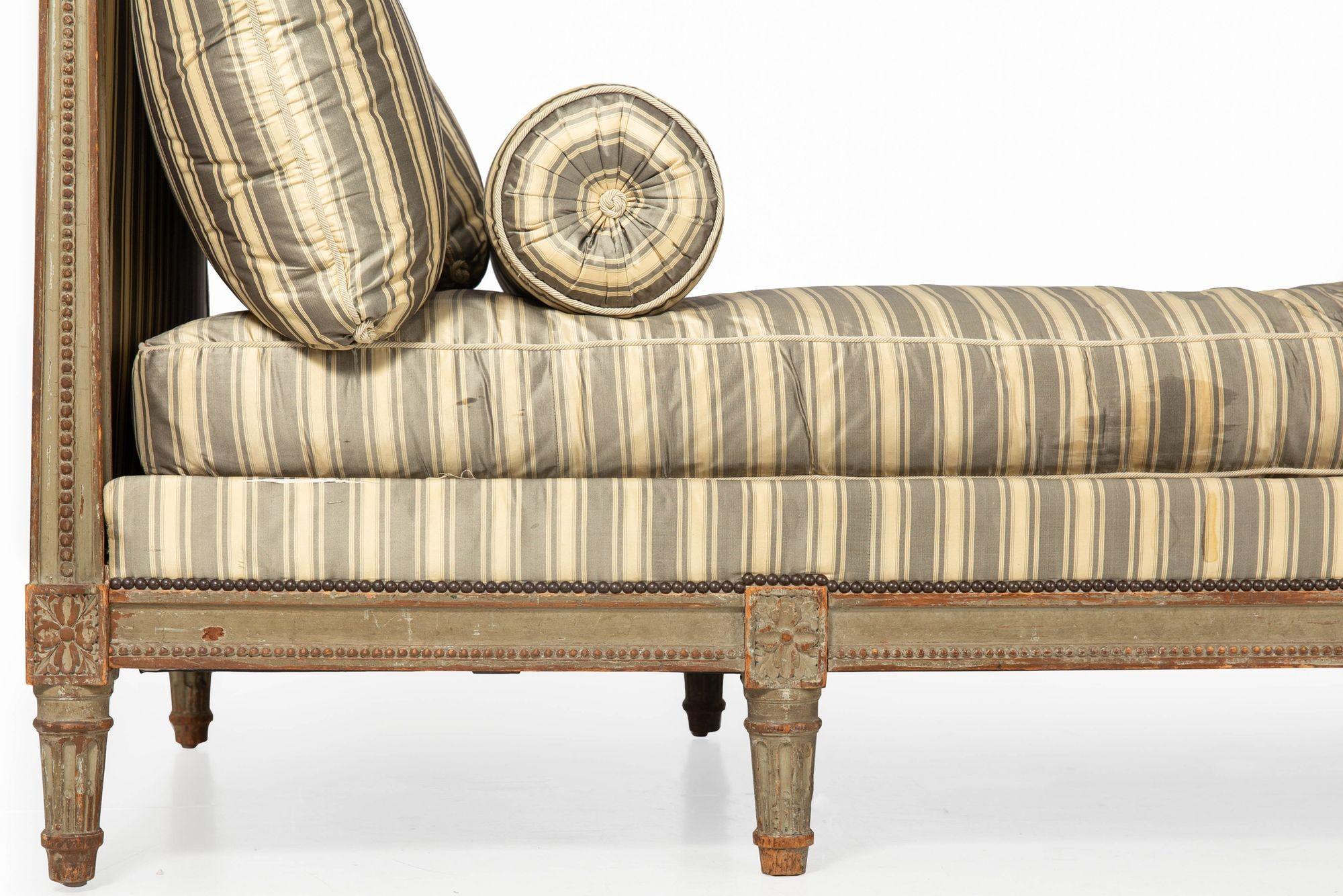 Circa 1880 French Antique Carved Teal Painted Daybed Sofa by L. Bontemps 4