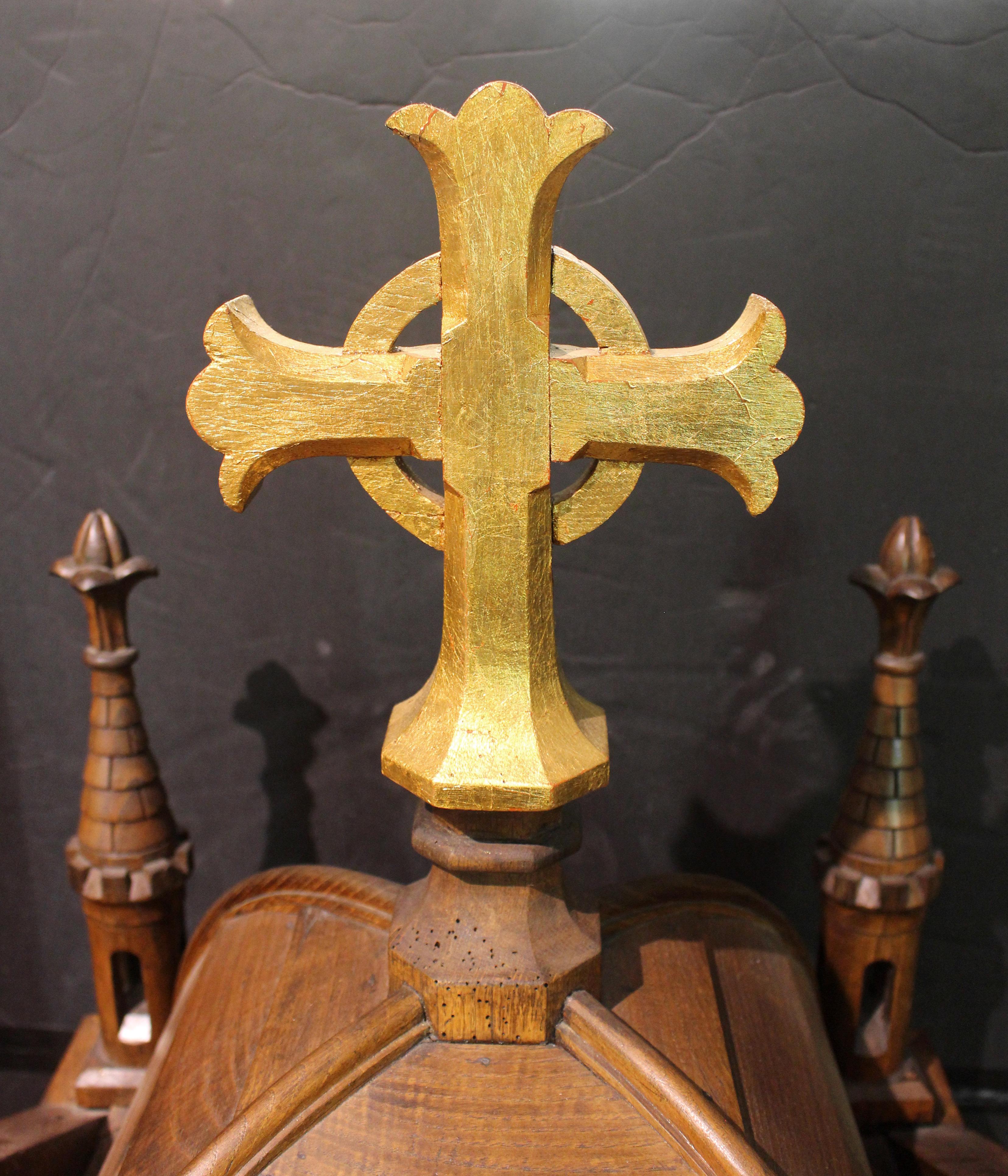 Vers 1880 Niche à baldaquin ou à statues de style gothique français en vente 1